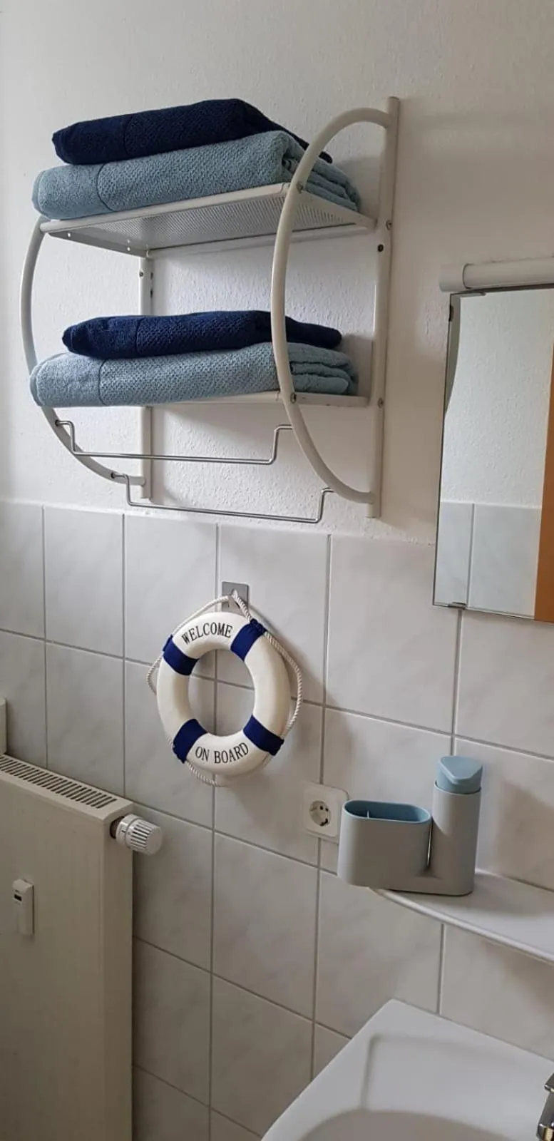 Shower in Hotel Garni