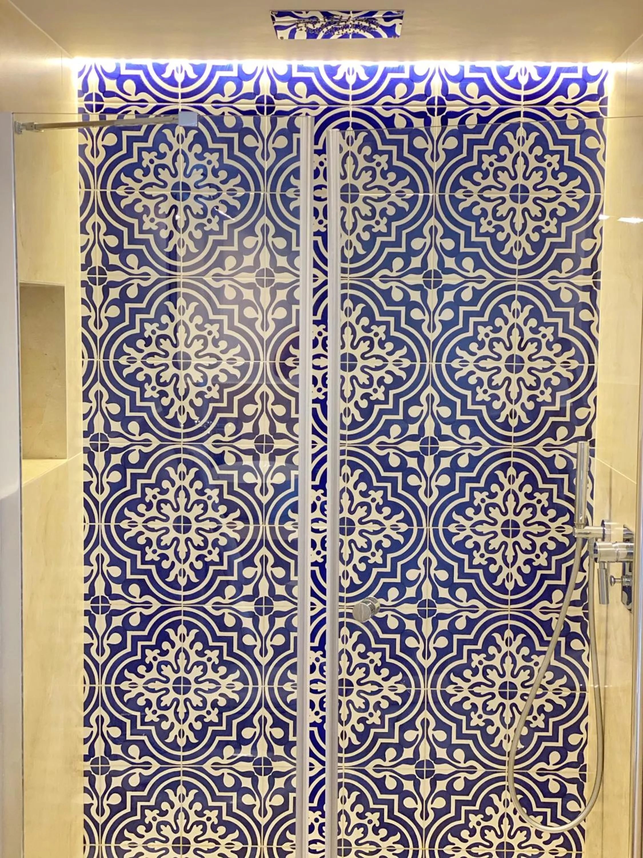 Bathroom in La Giuliva Charming Rooms