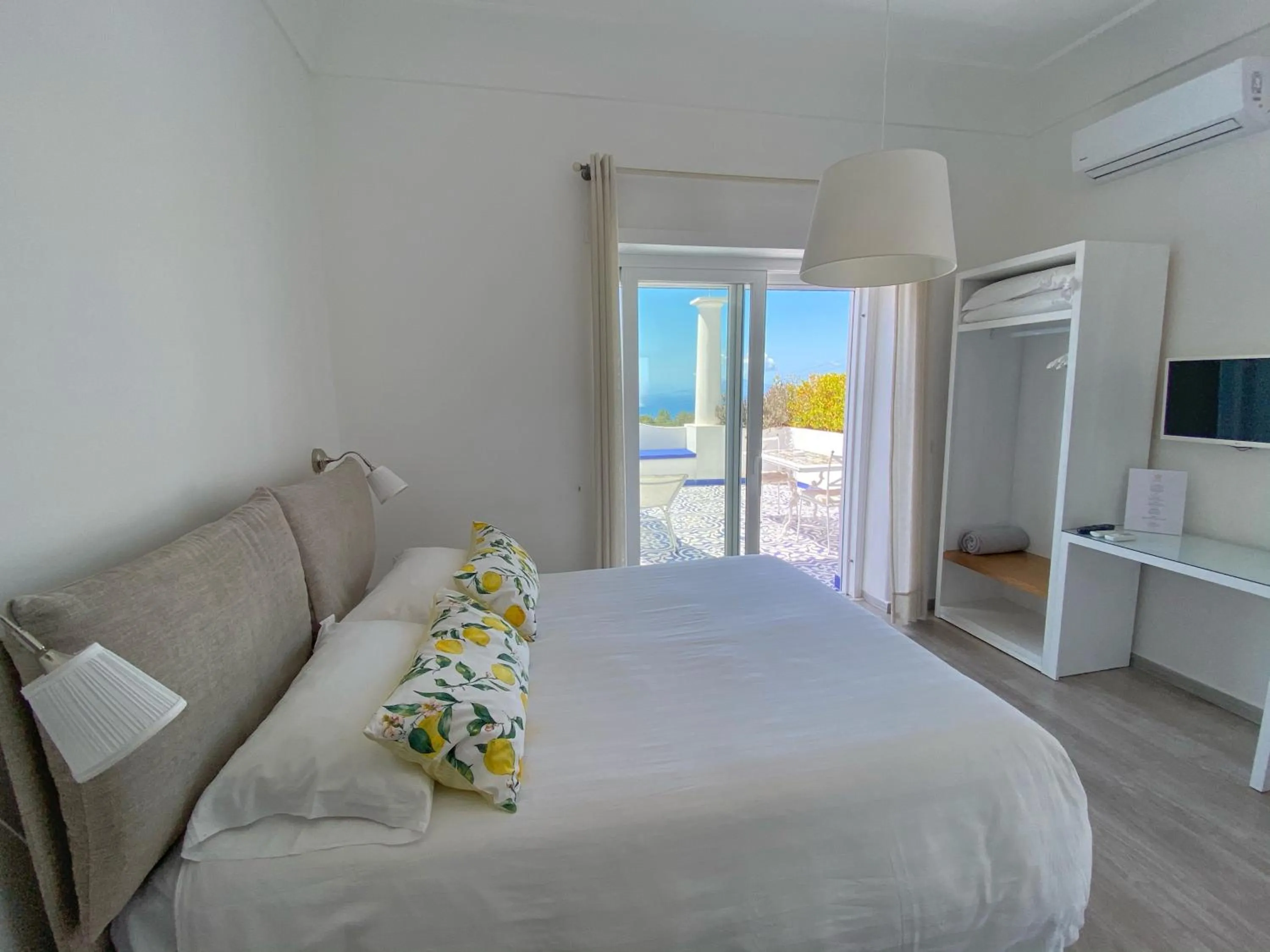 Bedroom in La Giuliva Charming Rooms