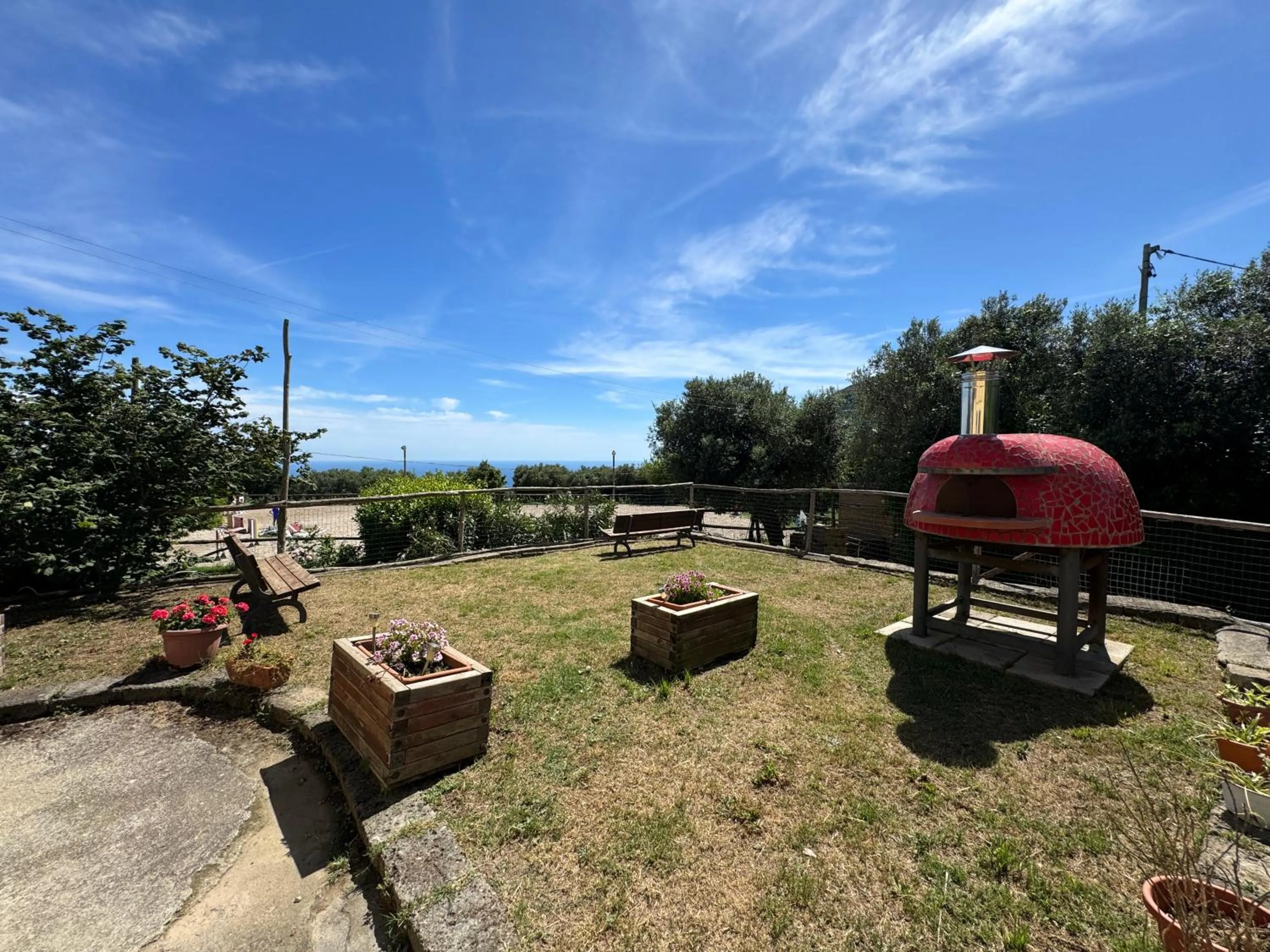 Garden view in Agriturismo Piccolo Paradiso