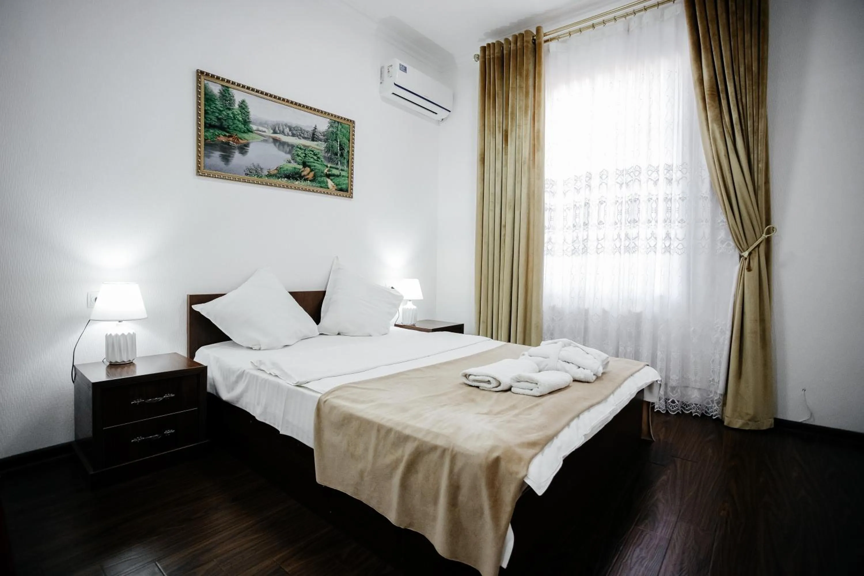 Bed in Karakalpak Palace Hotel