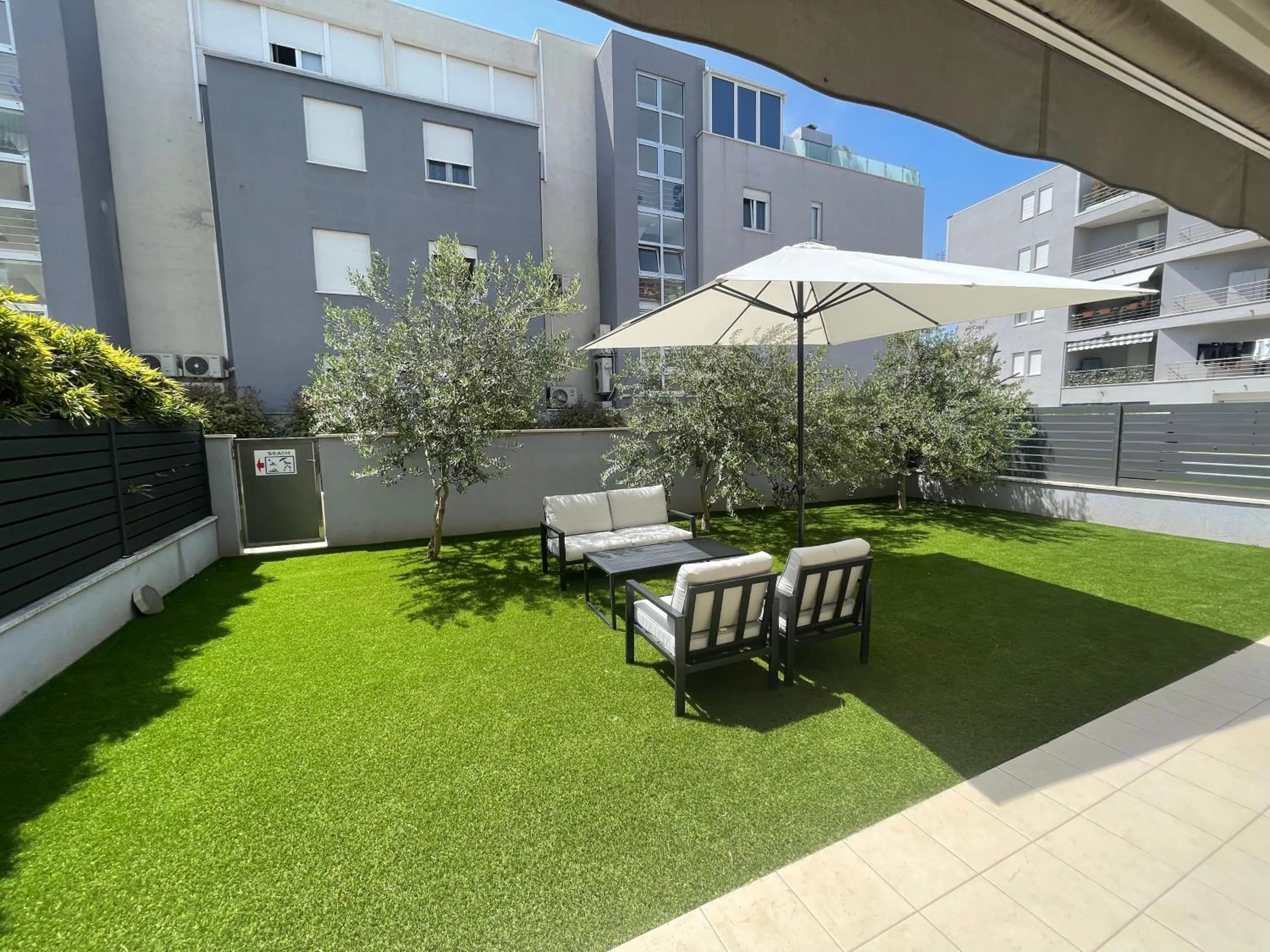 Day in Adriatic Queen Rooms & Apartments