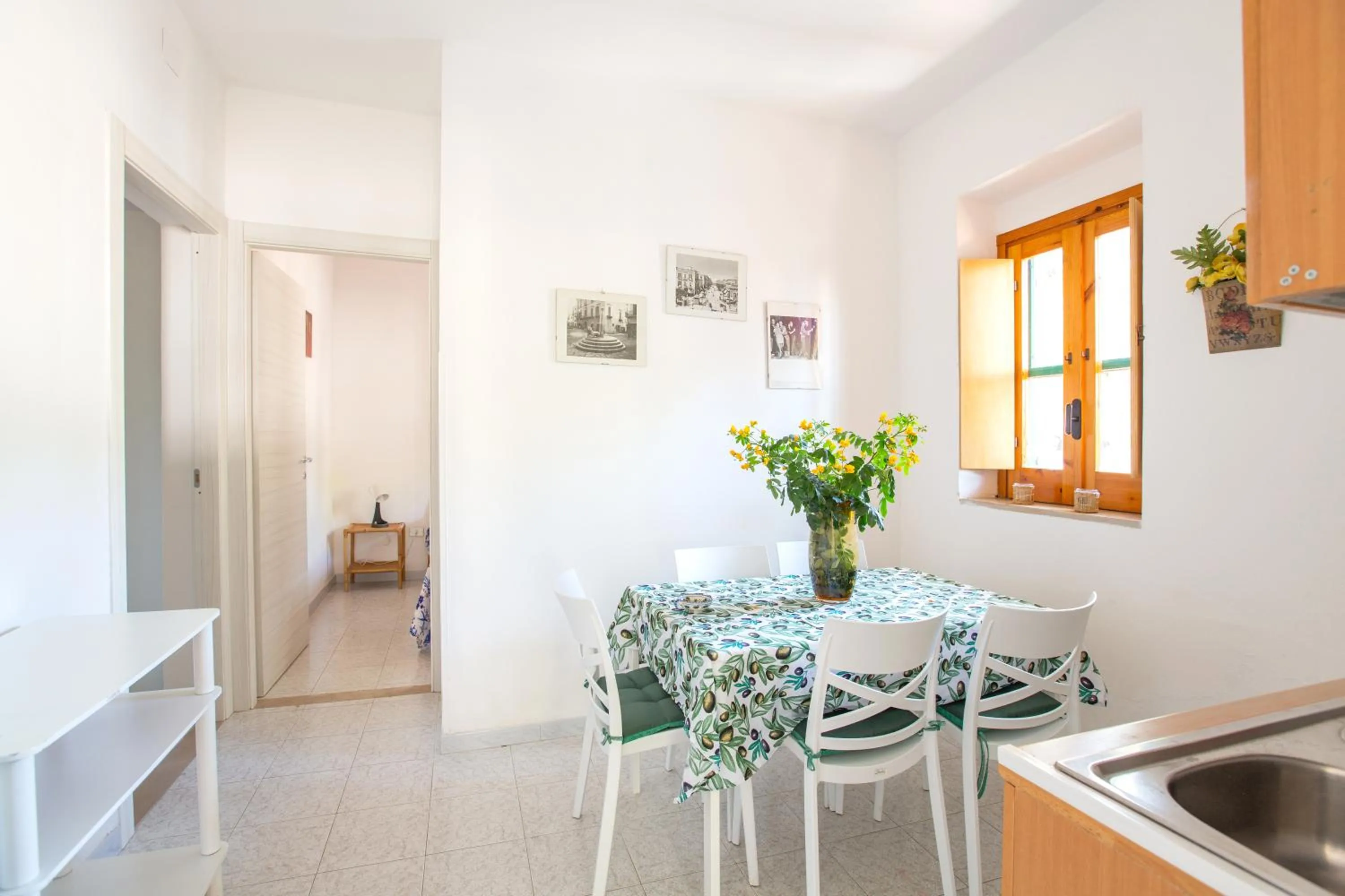 Dining area in Centro Vacanze Piccolo Friuli