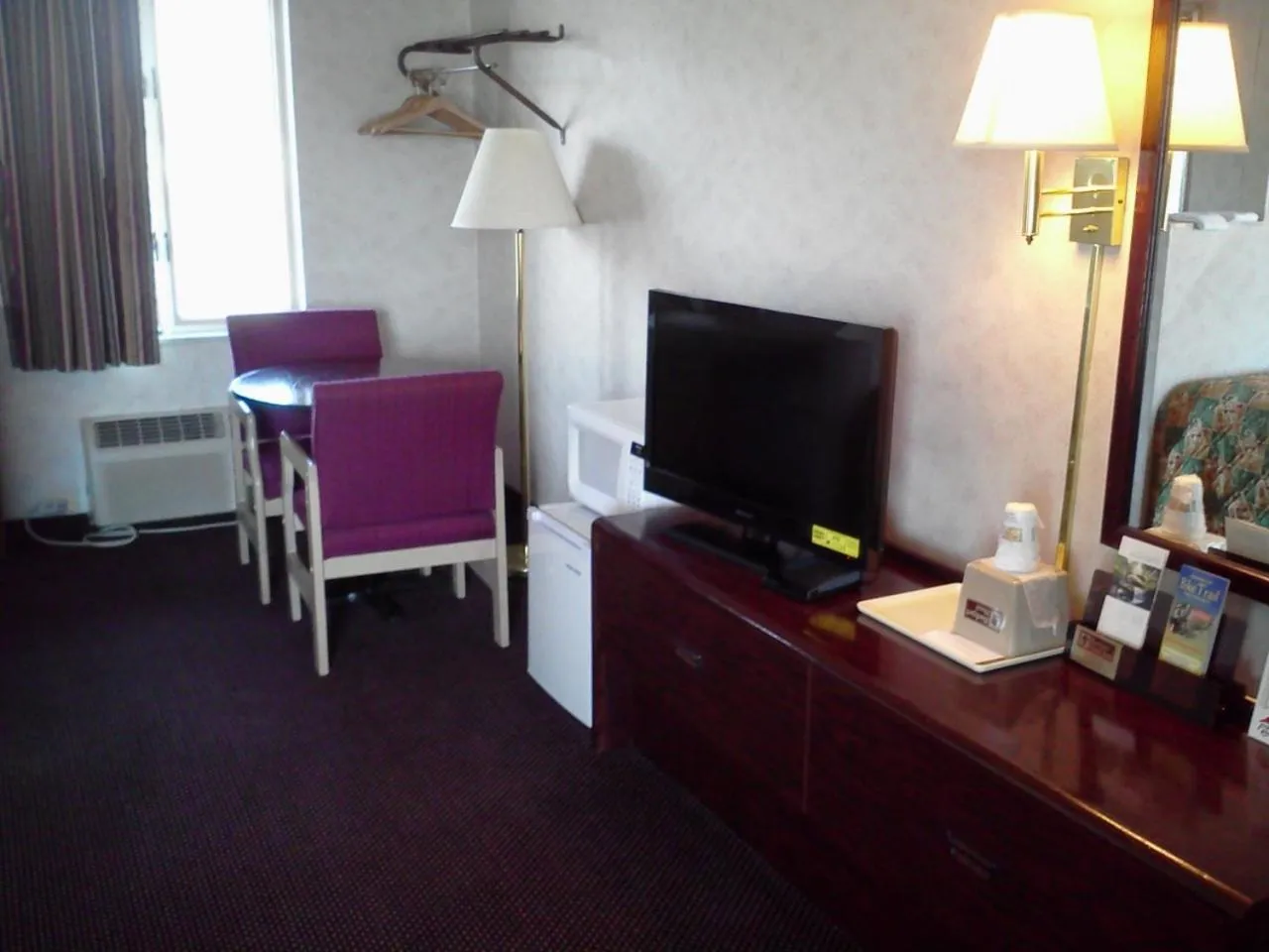 Budget Host Inn Somerset