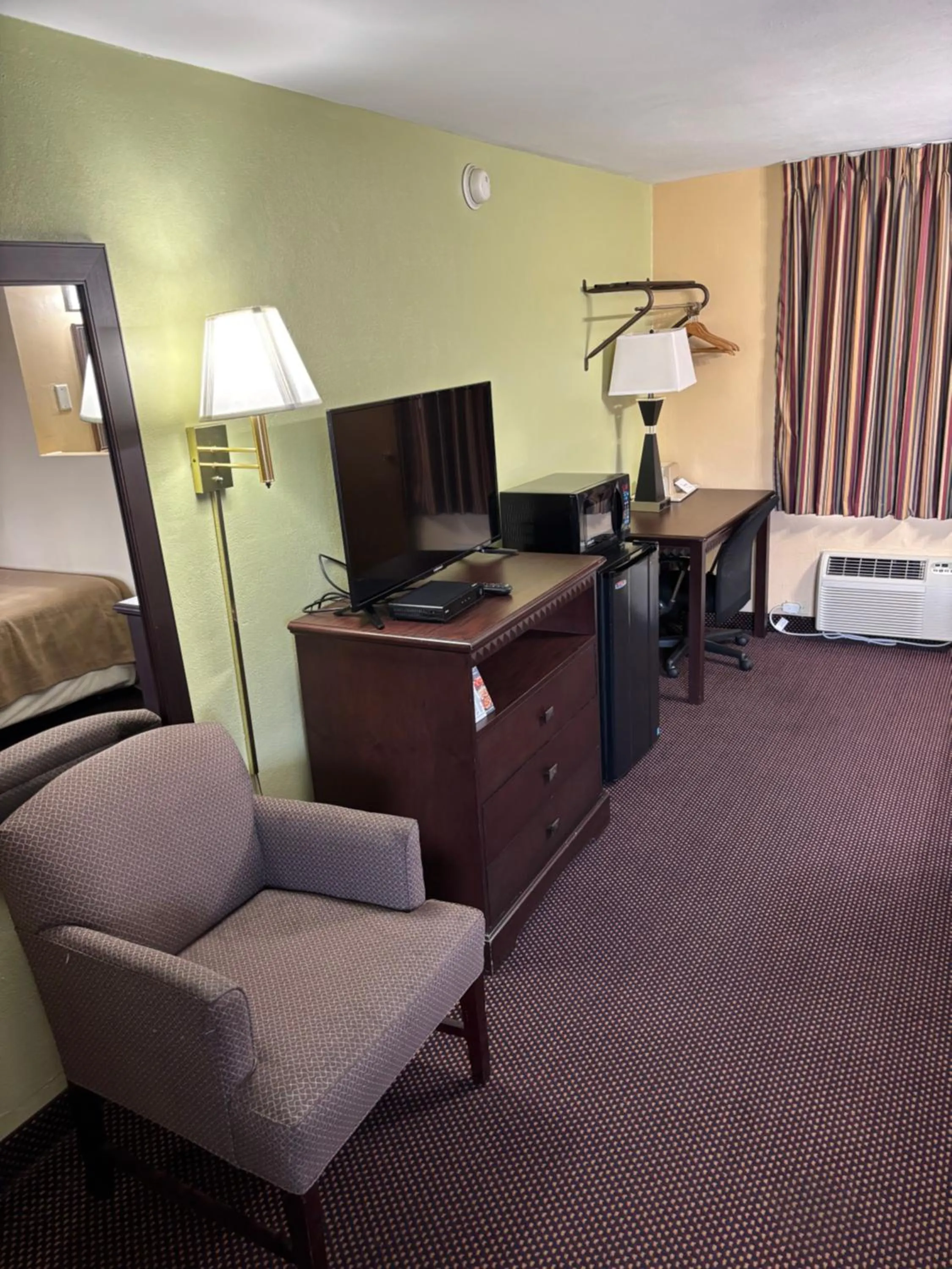 Budget Host Inn Somerset