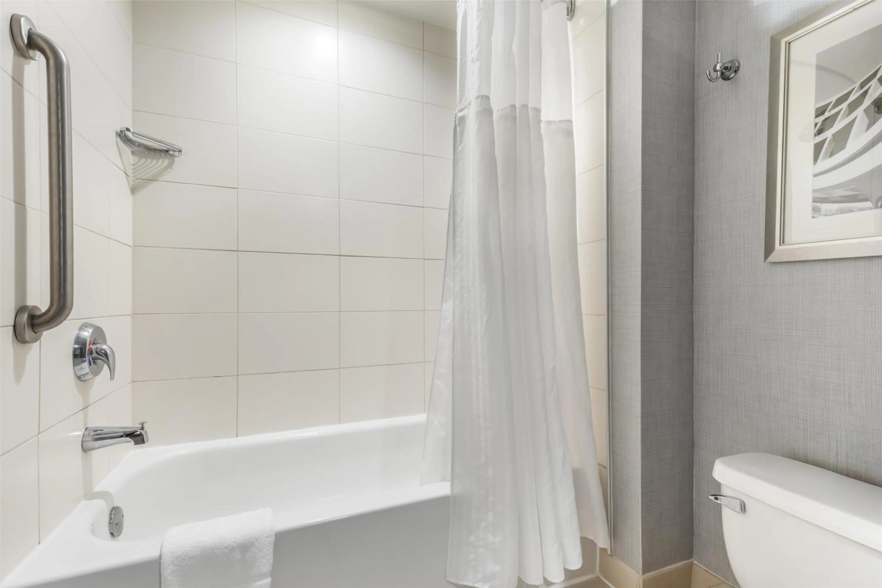 Bathroom in Doubletree by Hilton Hotel Williamsburg