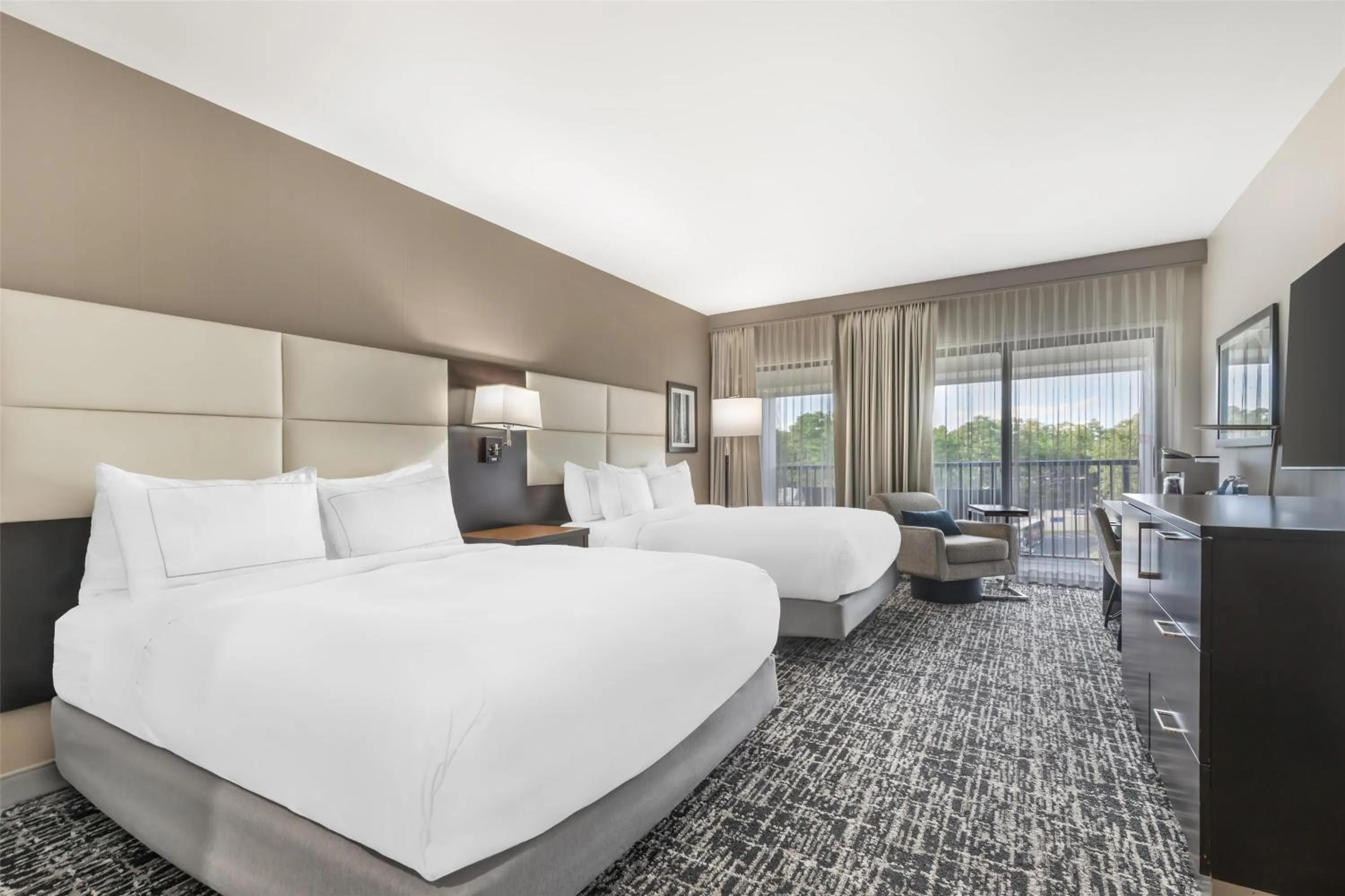 Bed in Doubletree by Hilton Hotel Williamsburg