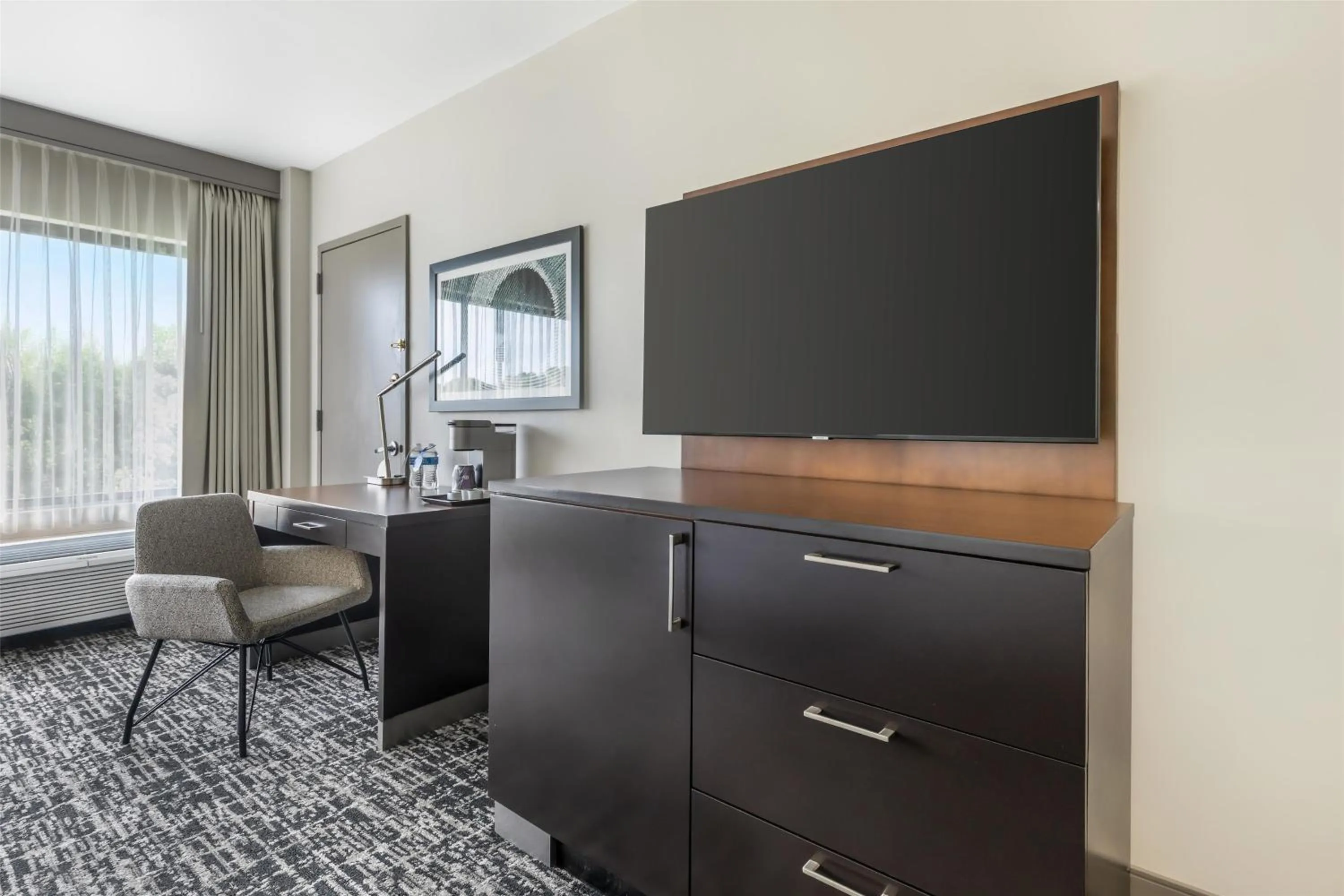 Bedroom in Doubletree by Hilton Hotel Williamsburg