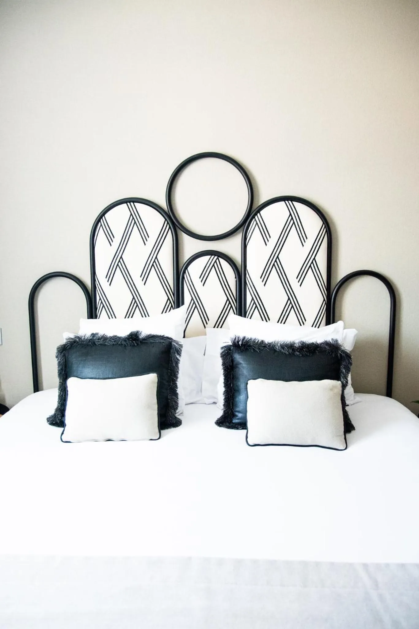 Bed in Le Général d'Elbée Hotel & Spa - Teritoria