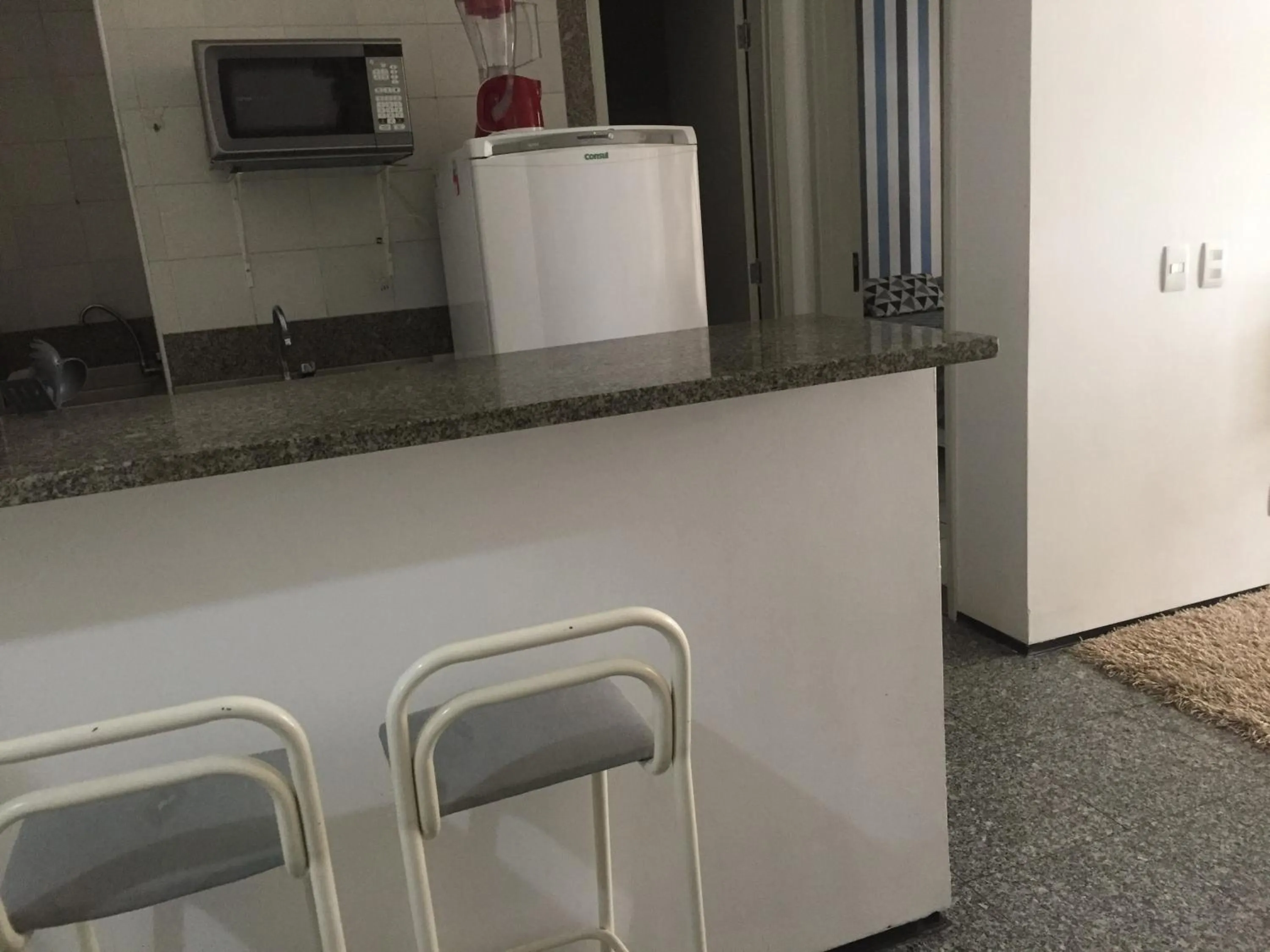 Food and drinks in Newlife Residence