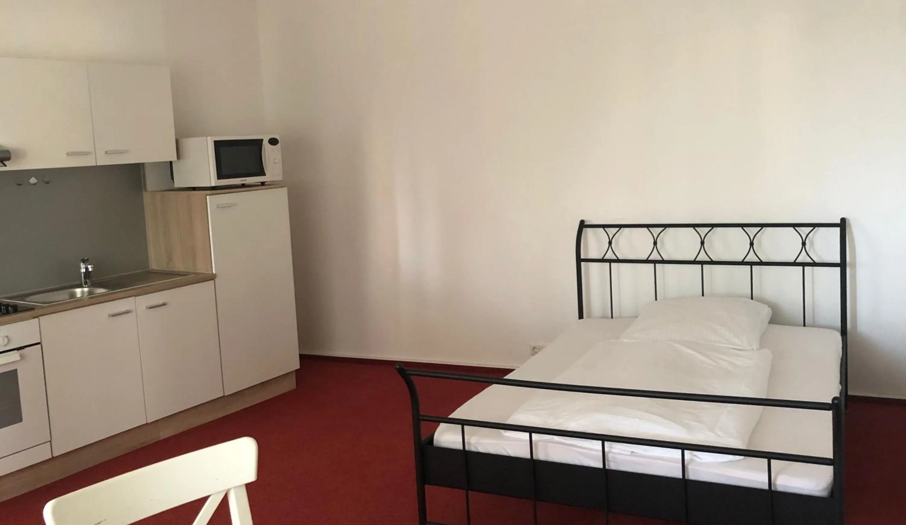 Bed in Hotel zum Schnackel in Mainz