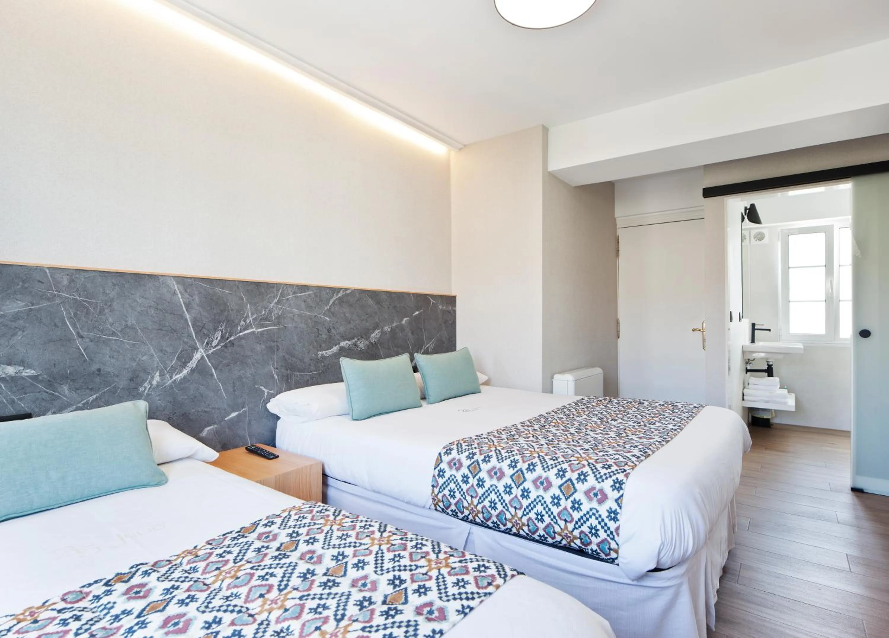 Bed in PR 25 de Julio