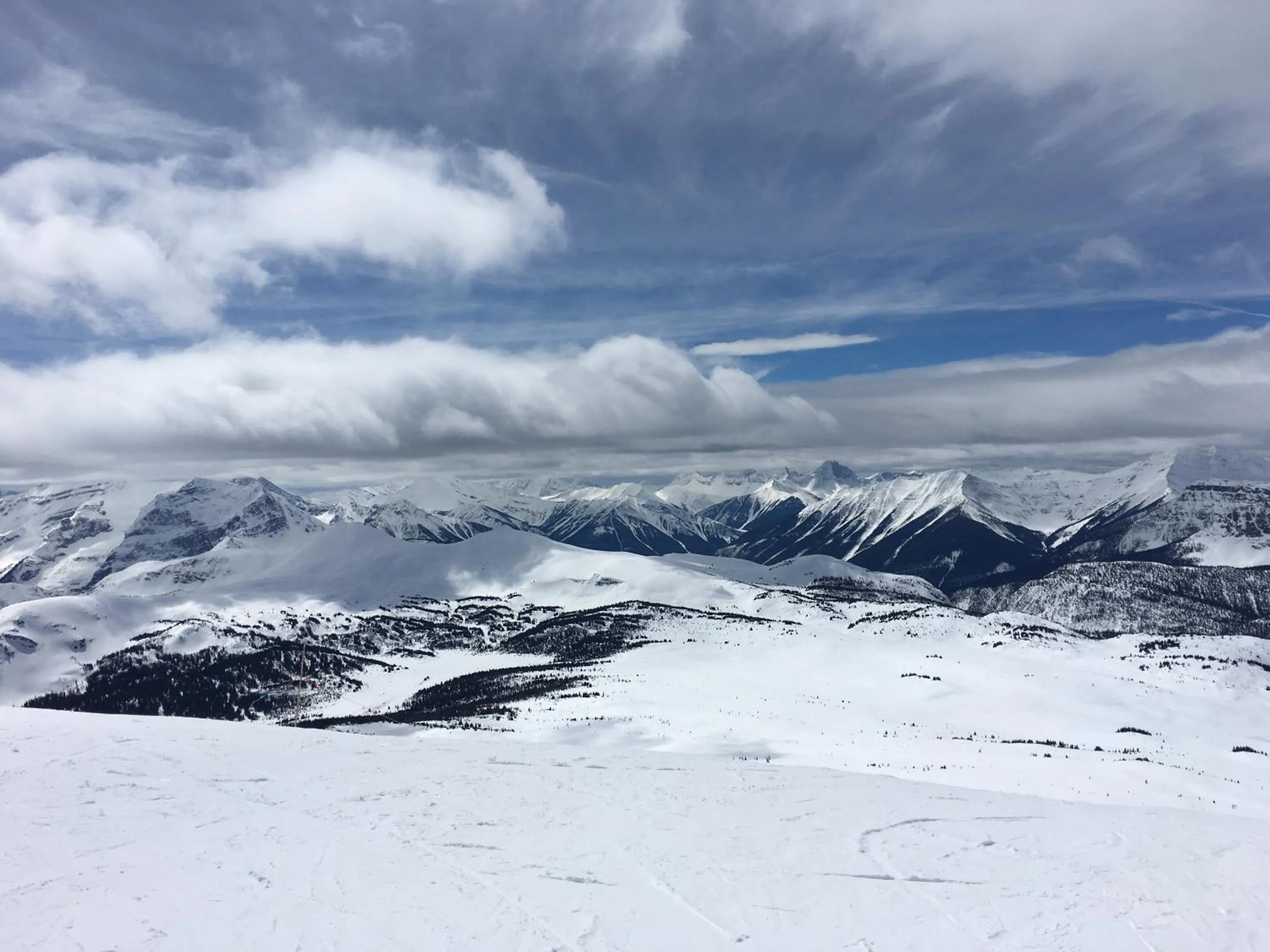 Nearby landmark in Suites with Pool & Hot tubs managed by Little Sister Getaways