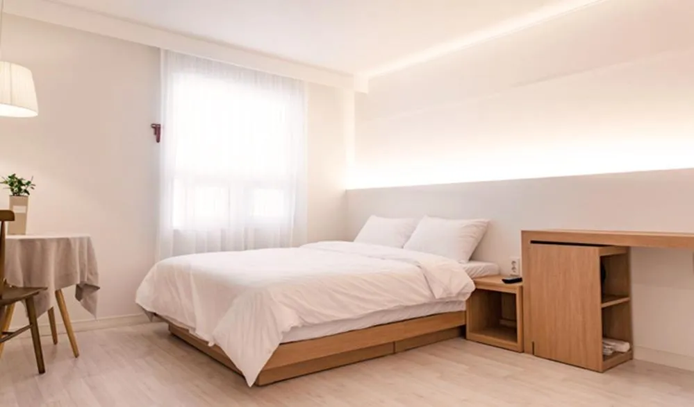 Bedroom, Bed in Hotel Kyungsung