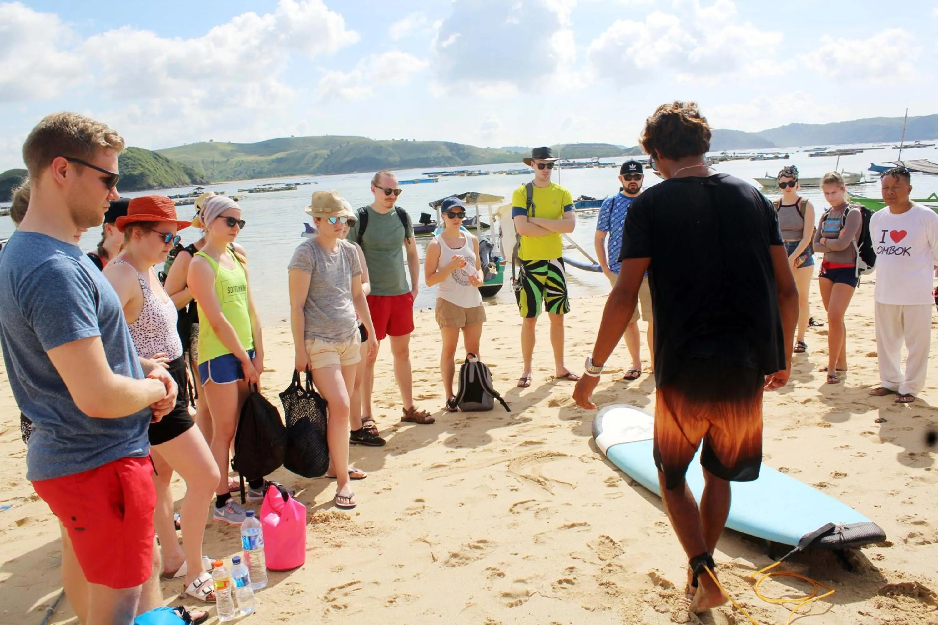 People in Duyung Rooms & Resto Gerupuk