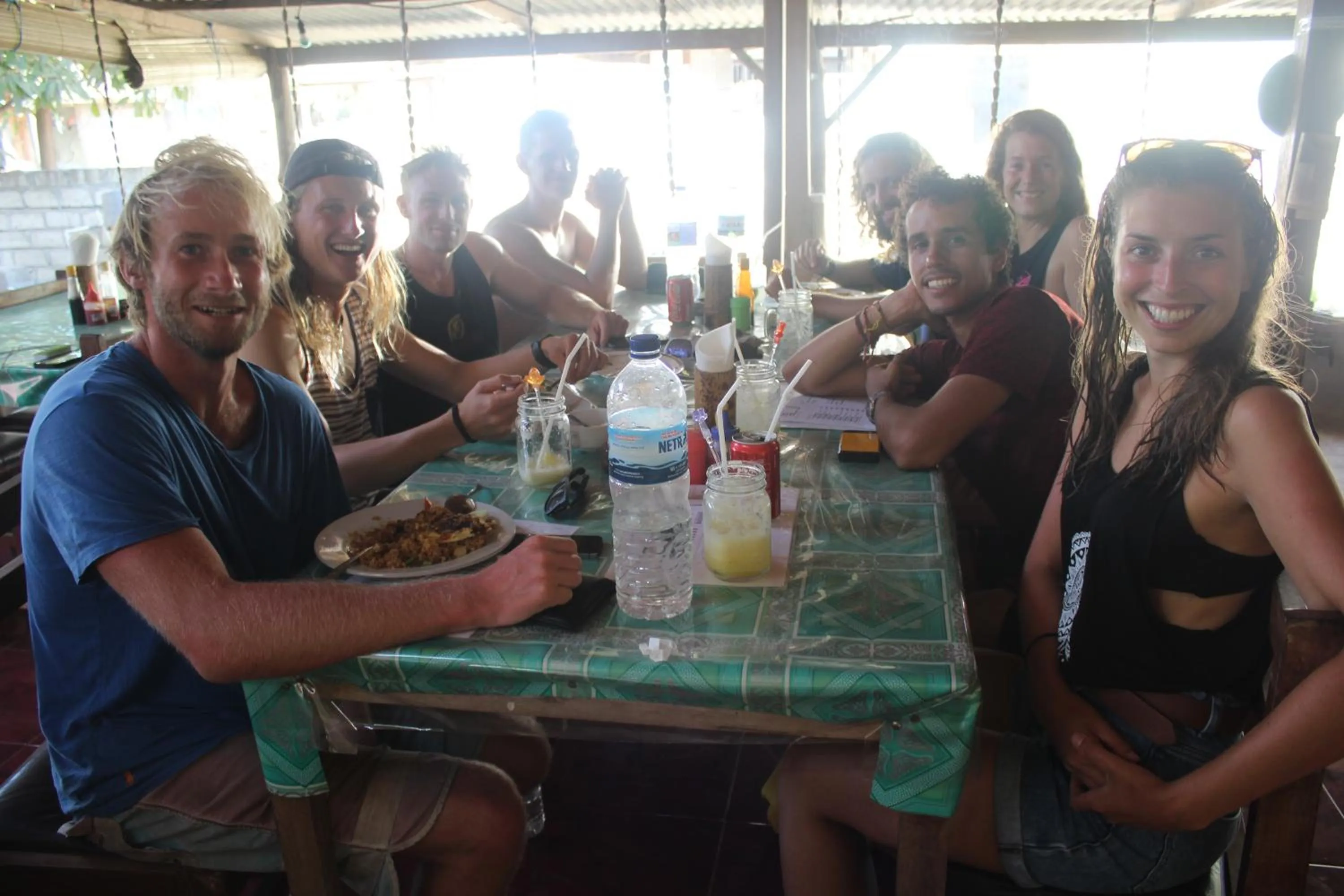 Restaurant/places to eat in Duyung Rooms & Resto Gerupuk