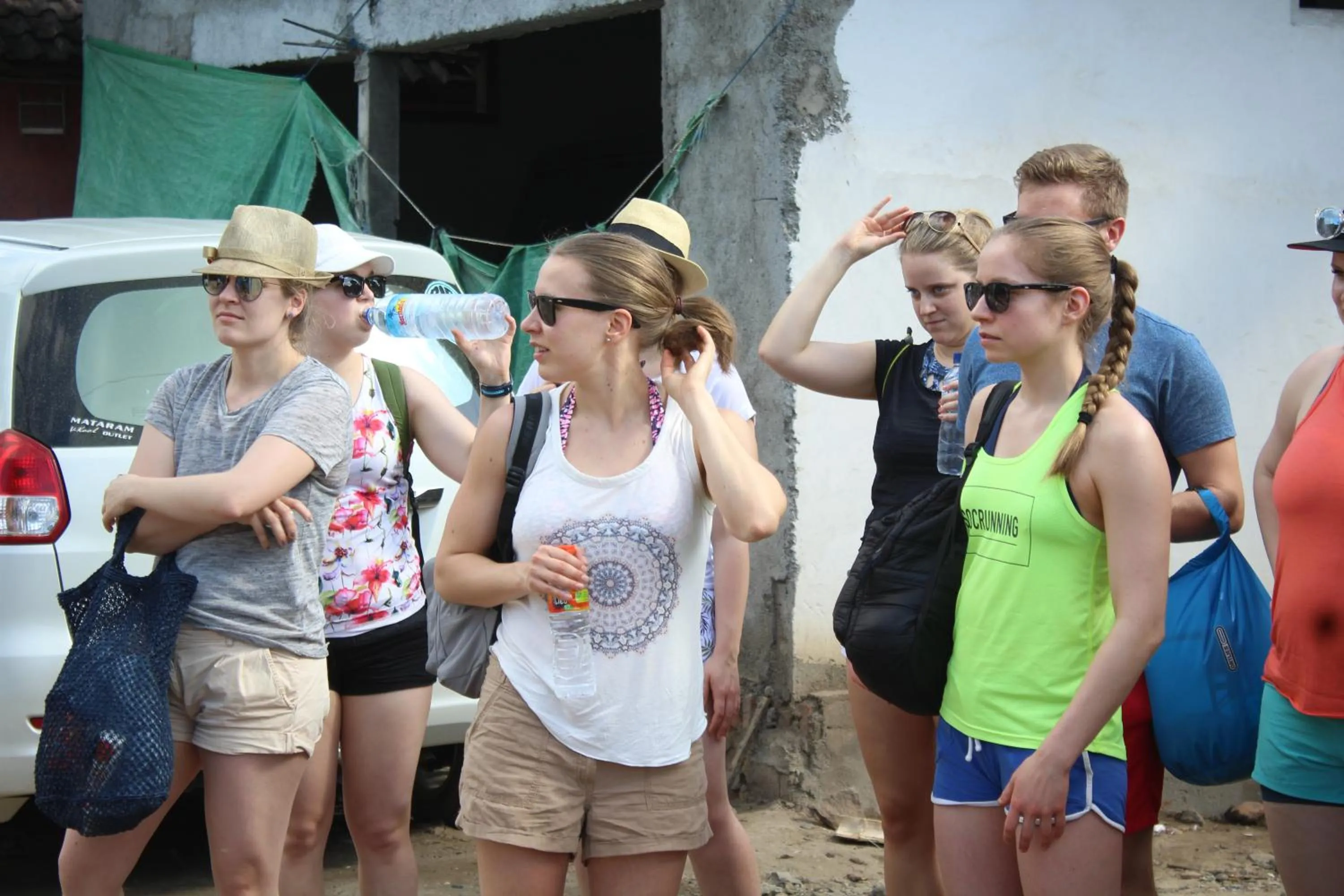People in Duyung Rooms & Resto Gerupuk