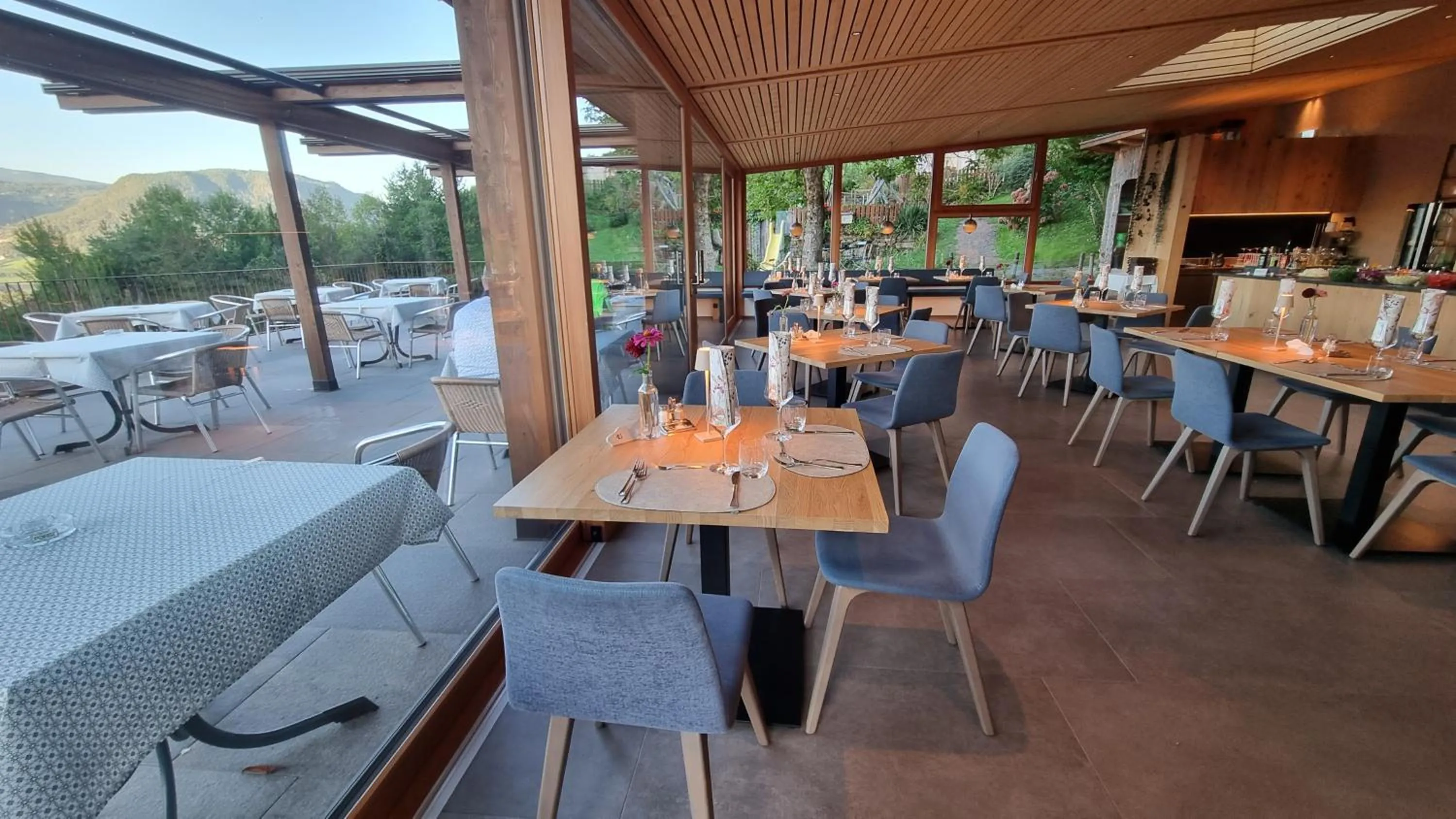 Restaurant/places to eat in Bad St Isidor