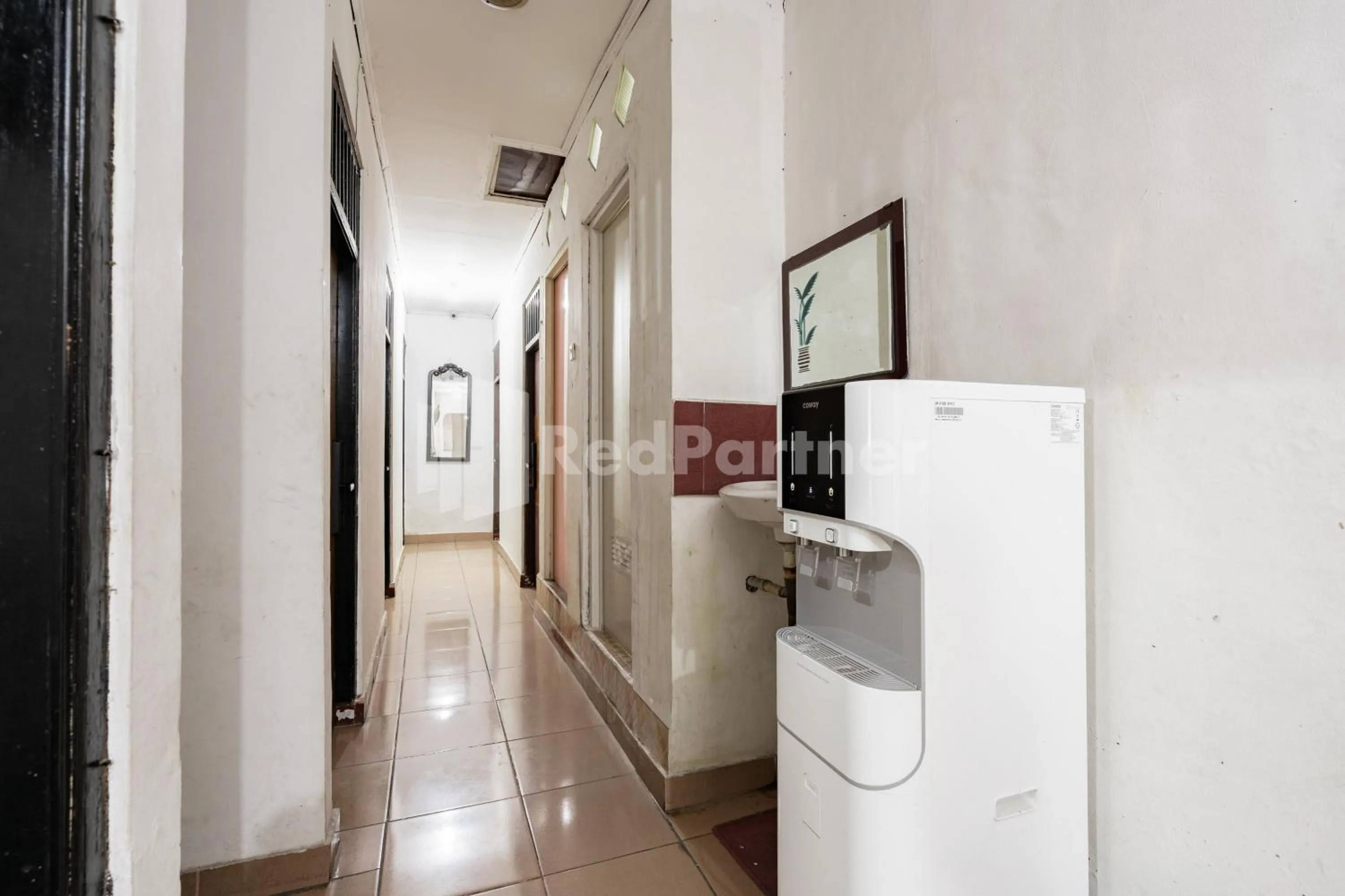 Property building in Danysa Guest House Jakarta RedPartner