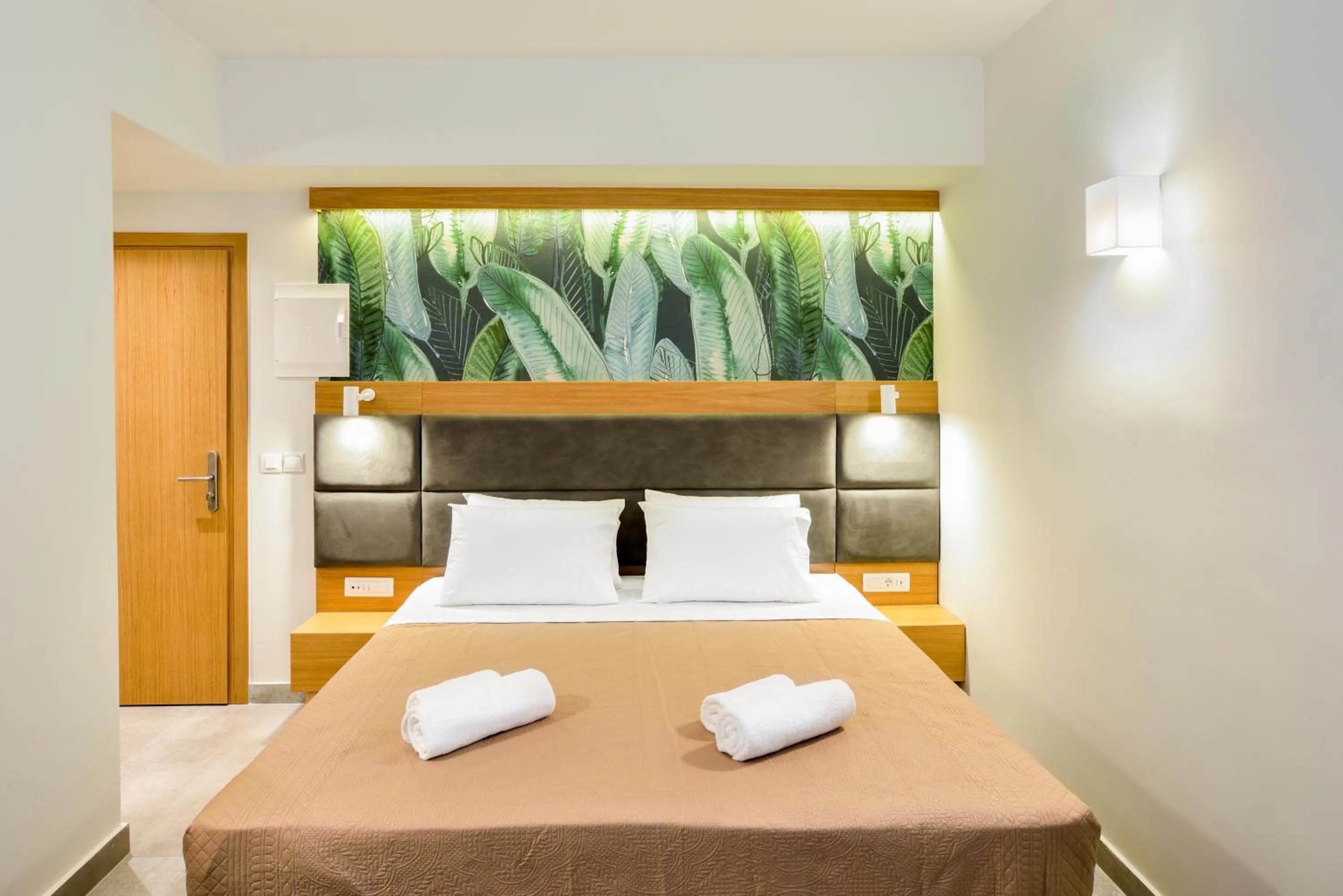 Photo of the whole room, Bed in Elia Kalamaki Hotel