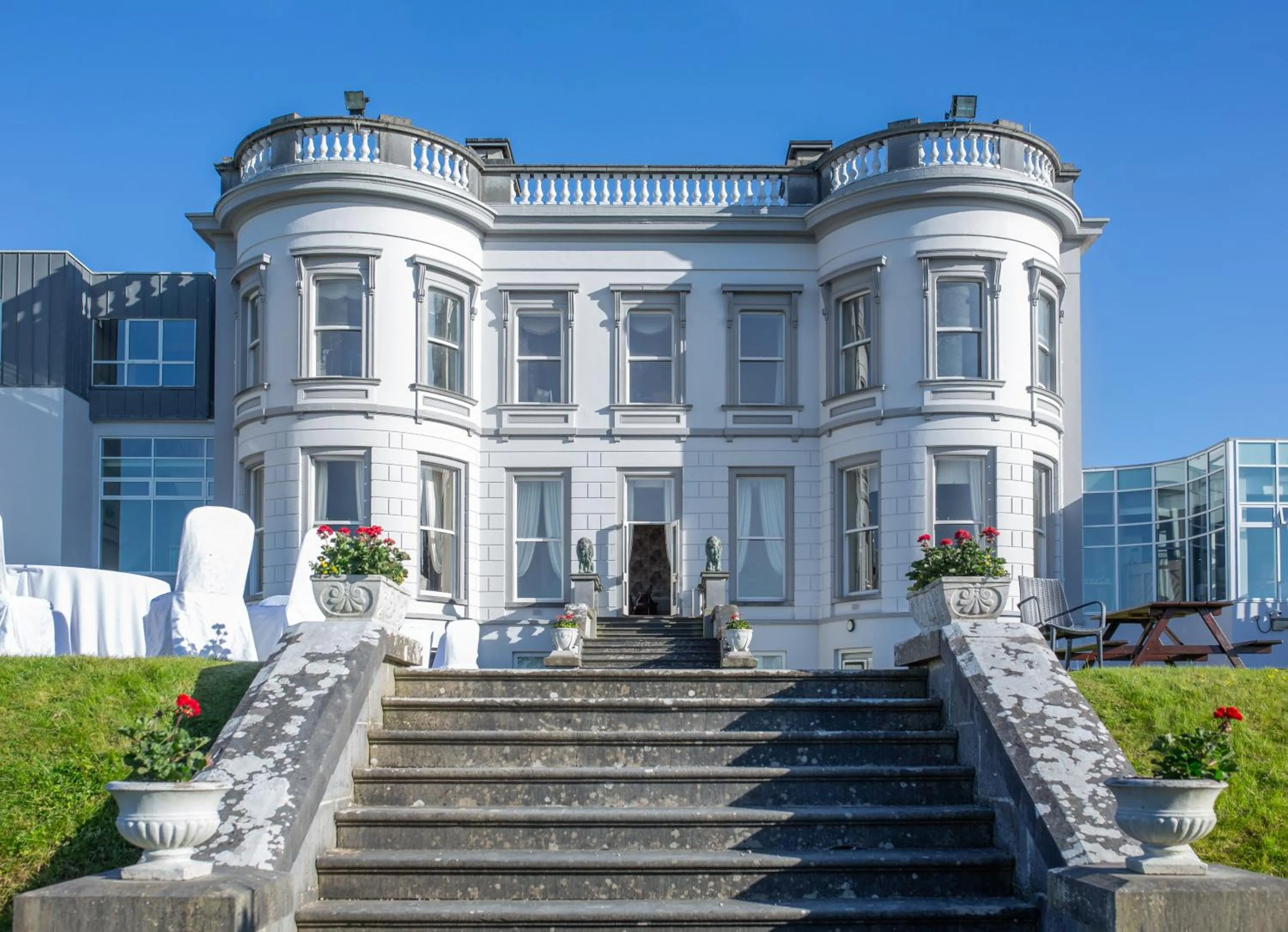 Property building in Hotel Minella & Leisure Centre