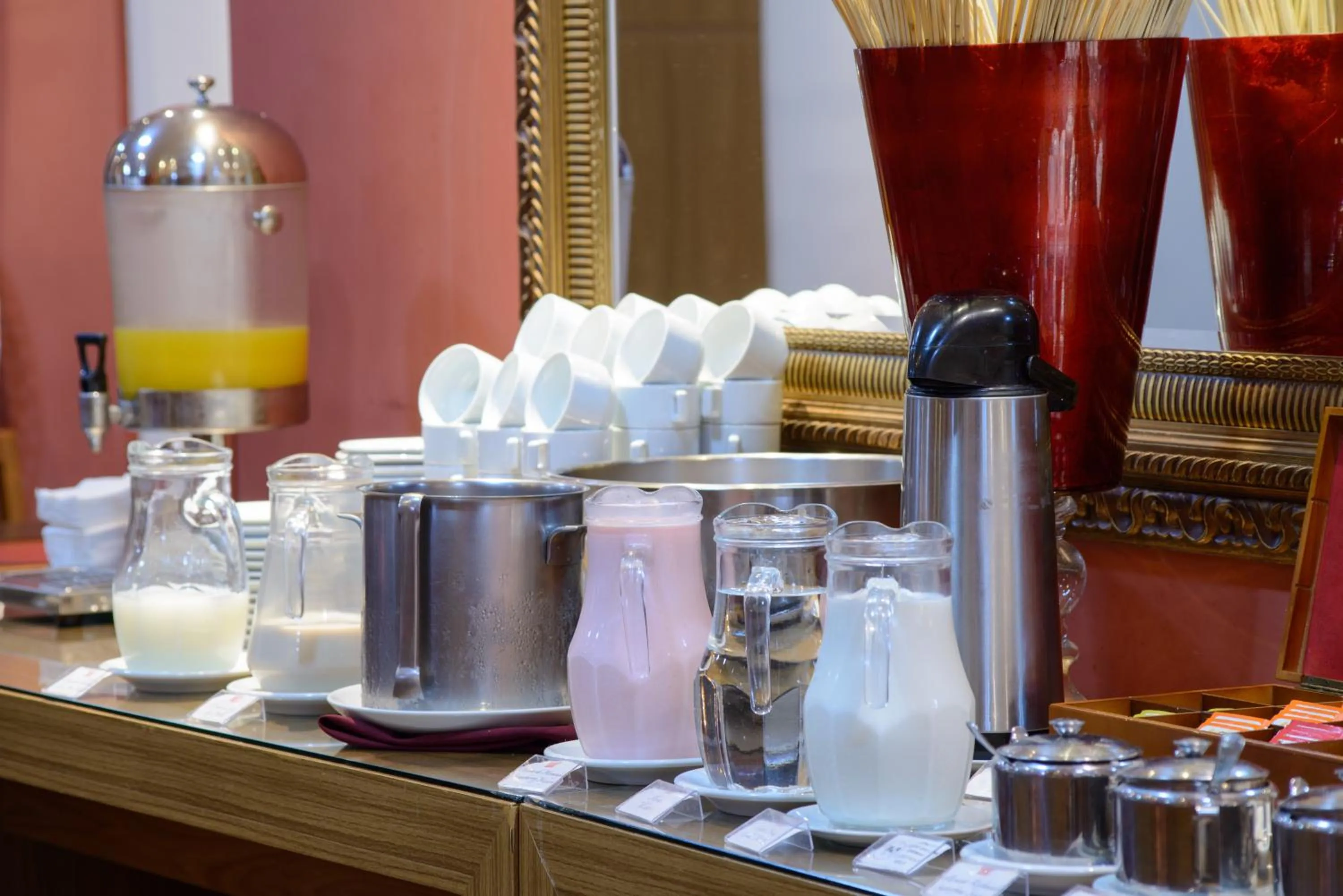 Coffee/tea facilities in Faro Hotel São José dos Campos