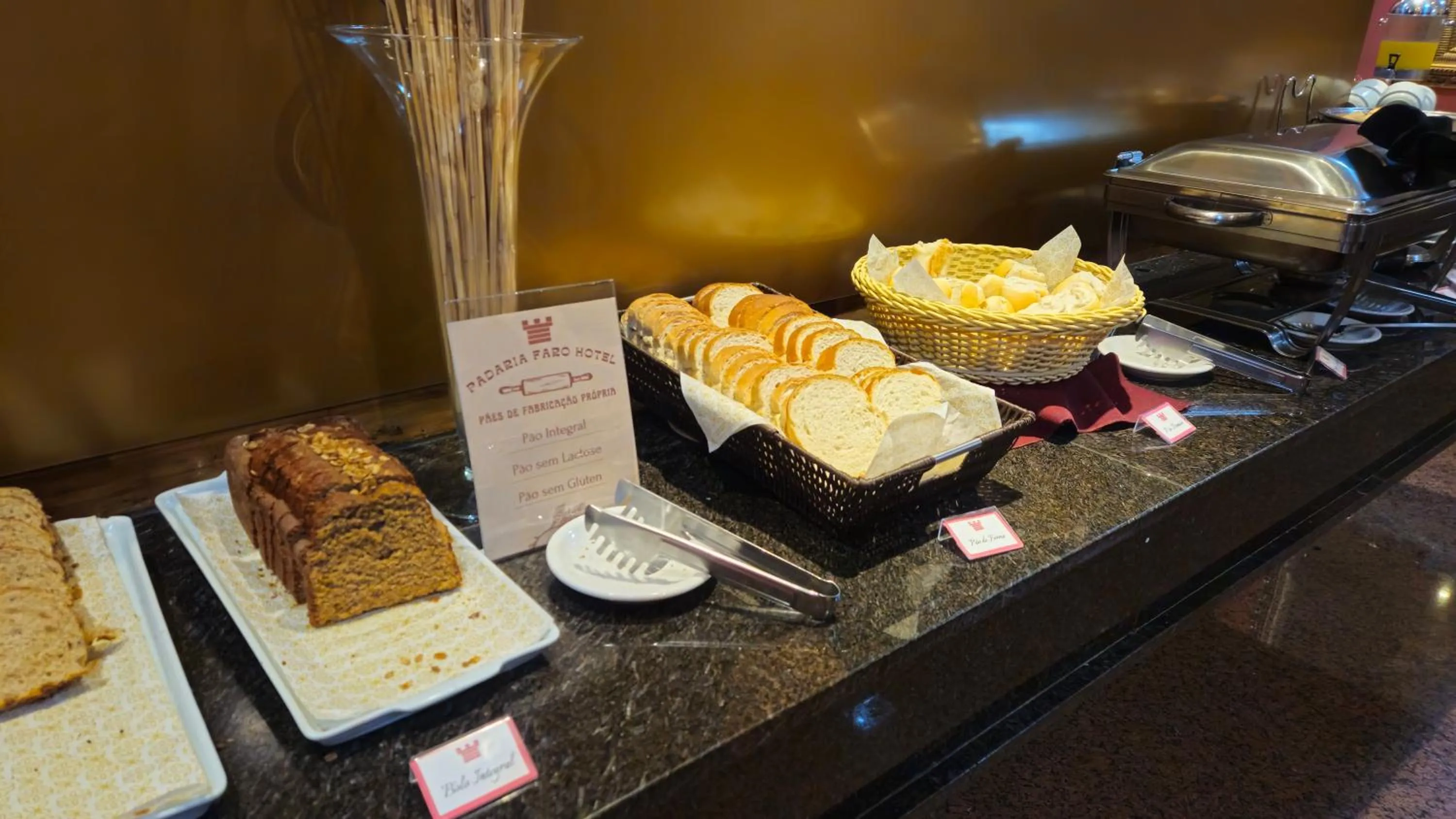 Breakfast in Faro Hotel São José dos Campos