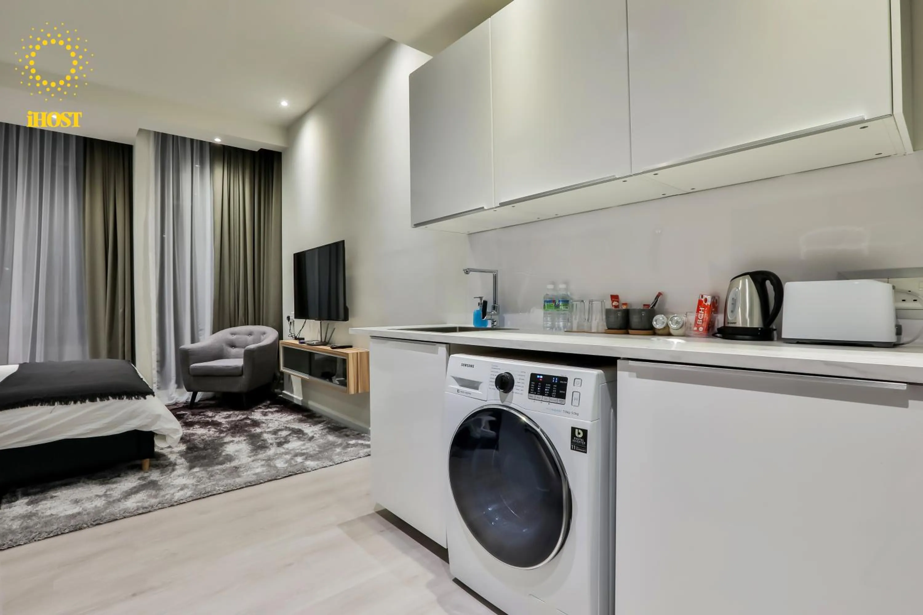 washing machine in Expressionz 48th floor Sky Pool