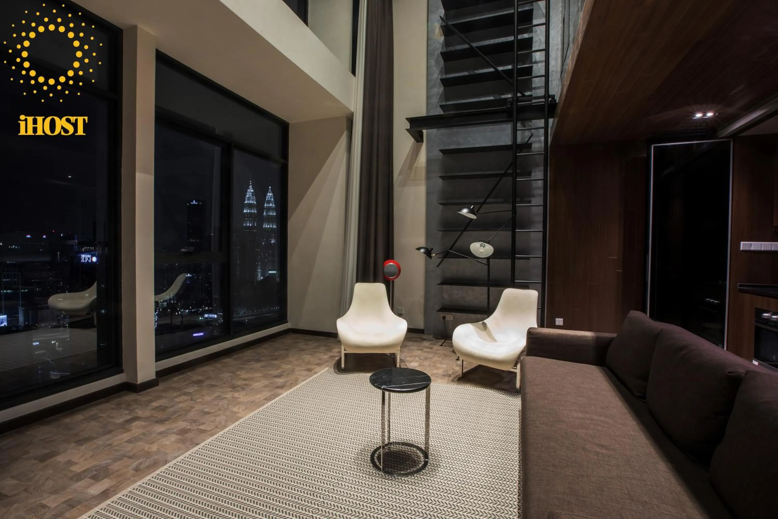 Night in Expressionz 48th floor Sky Pool