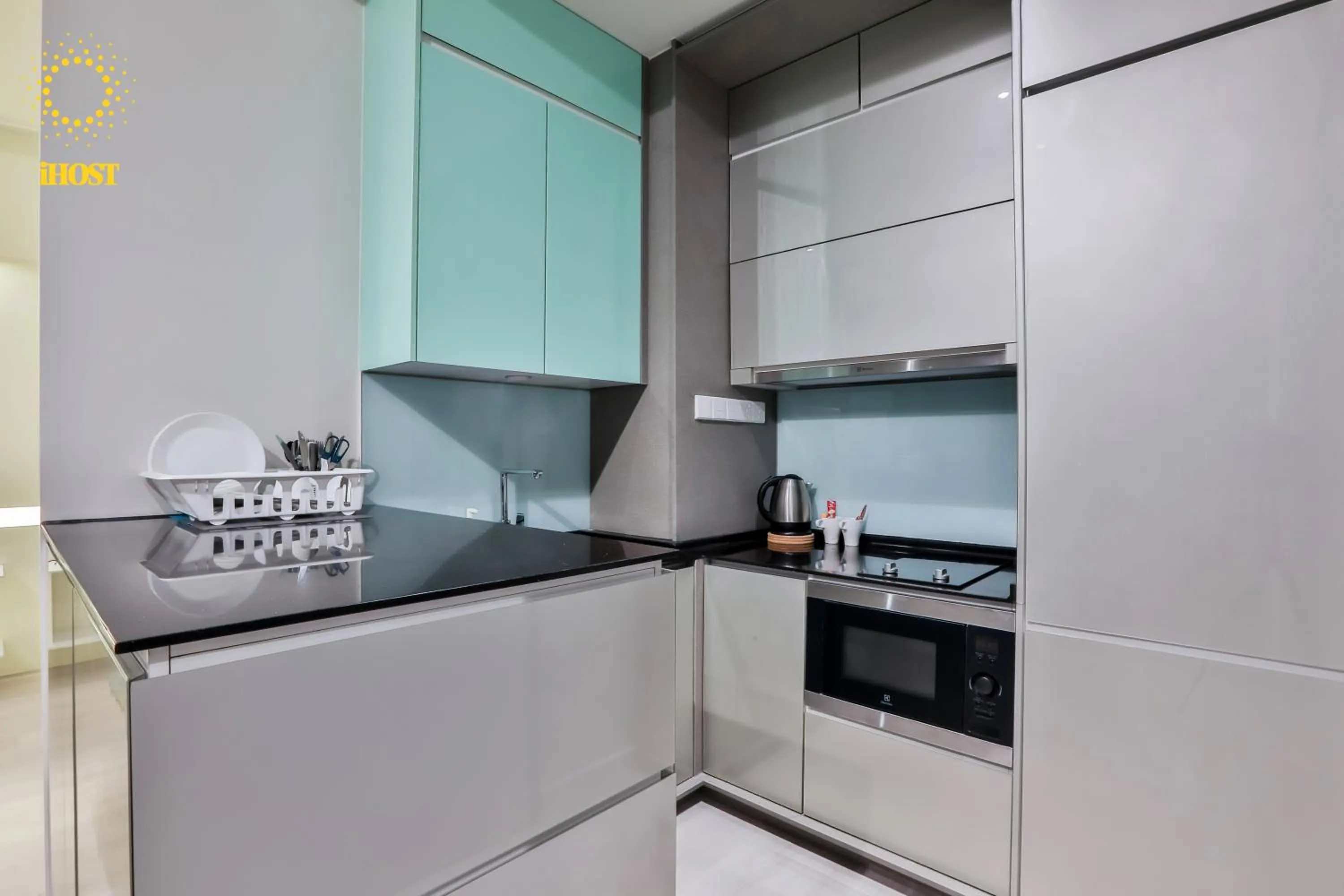 Kitchen or kitchenette in Expressionz 48th floor Sky Pool