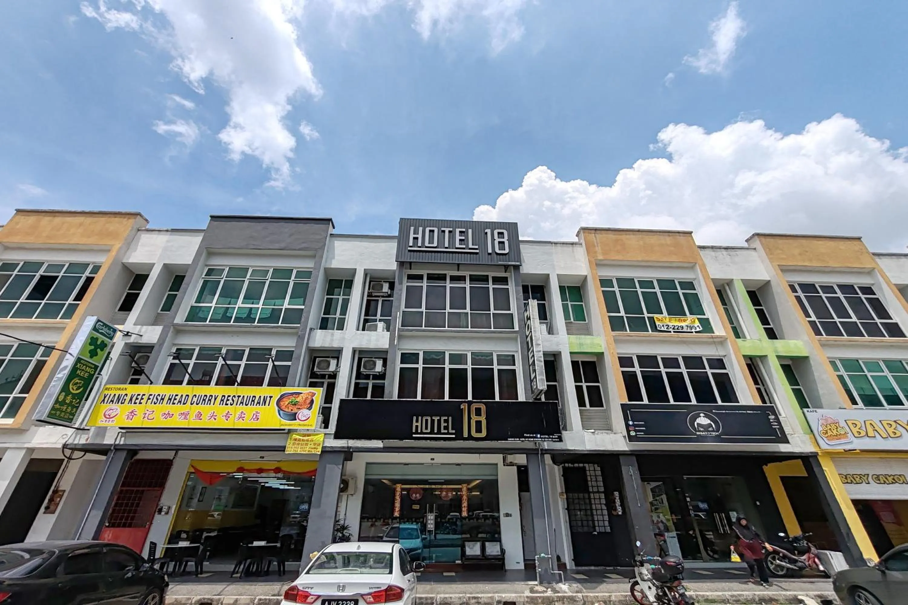 Property building in Hotel 18 Ipoh Aeon Mall