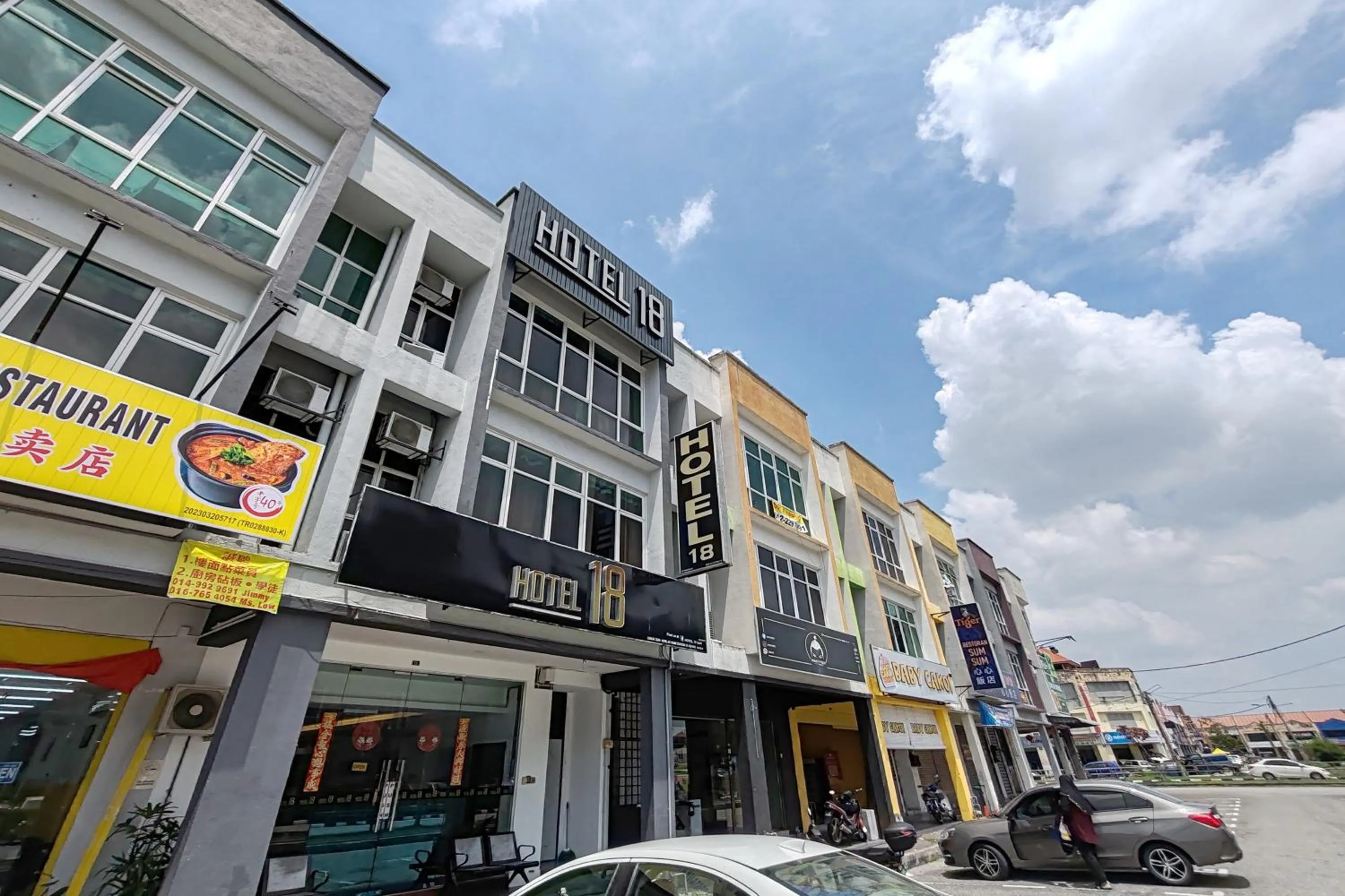 Property building in Hotel 18 Ipoh Aeon Mall