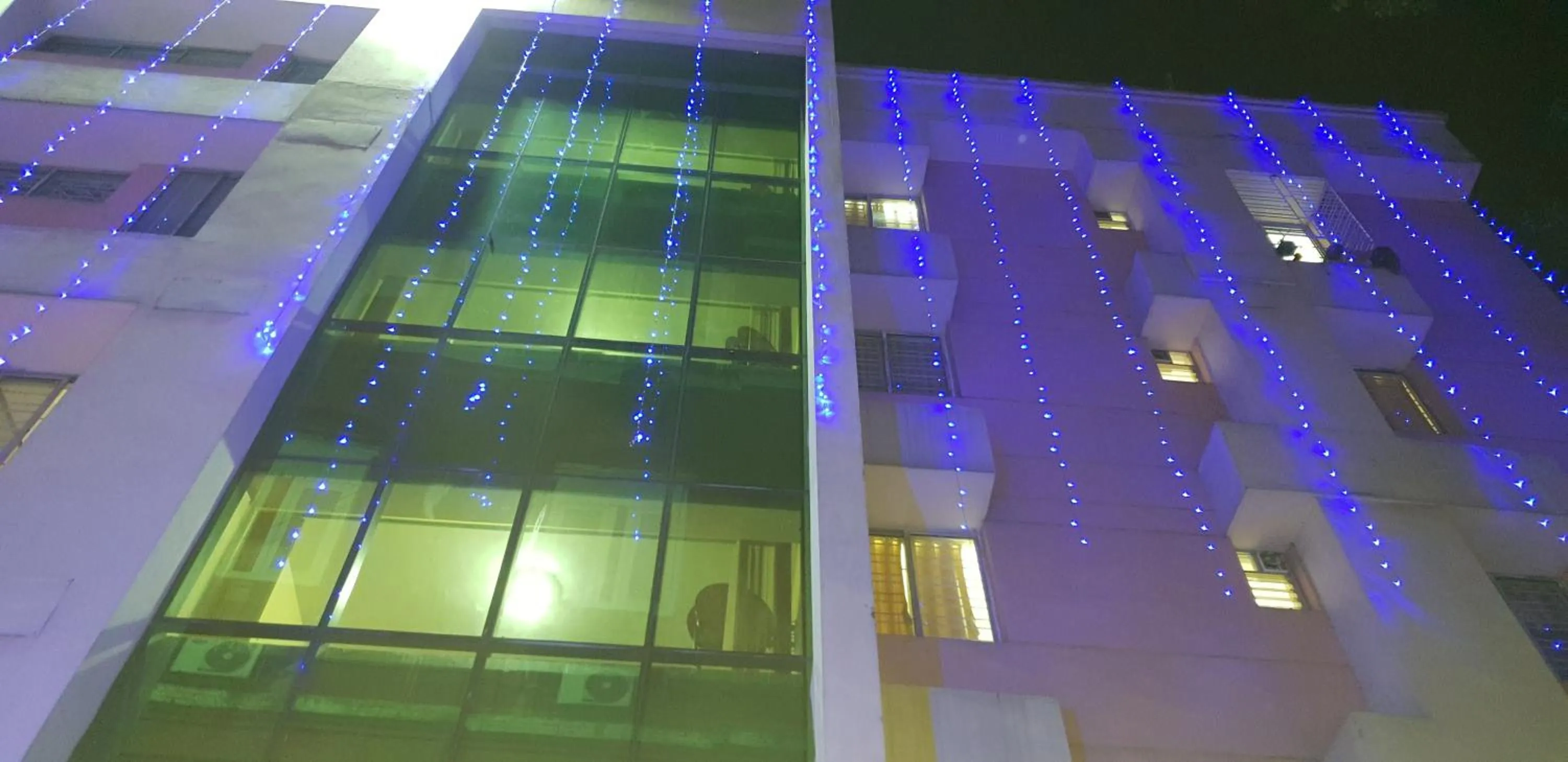 Property building in The Salvation Army RED SHIELD GUEST HOUSE