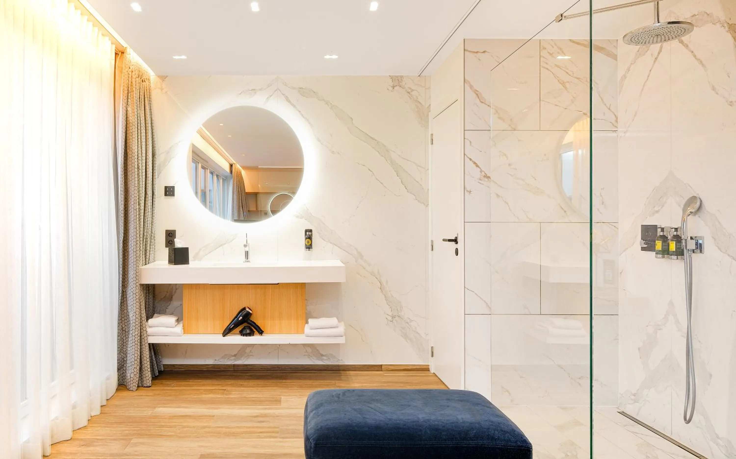 Bathroom in Harmon House - Hotel & Spa