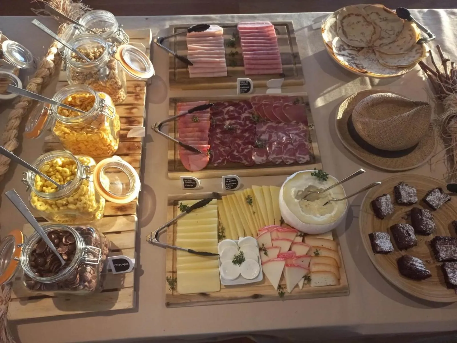 Breakfast in Delfim Douro Hotel