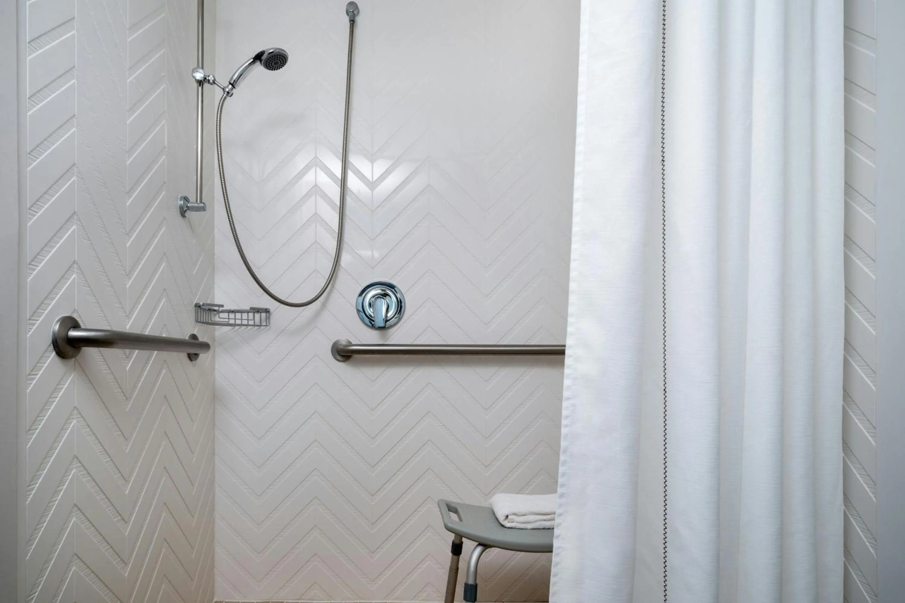 Bathroom in Delta Hotels by Marriott Jacksonville Deerwood