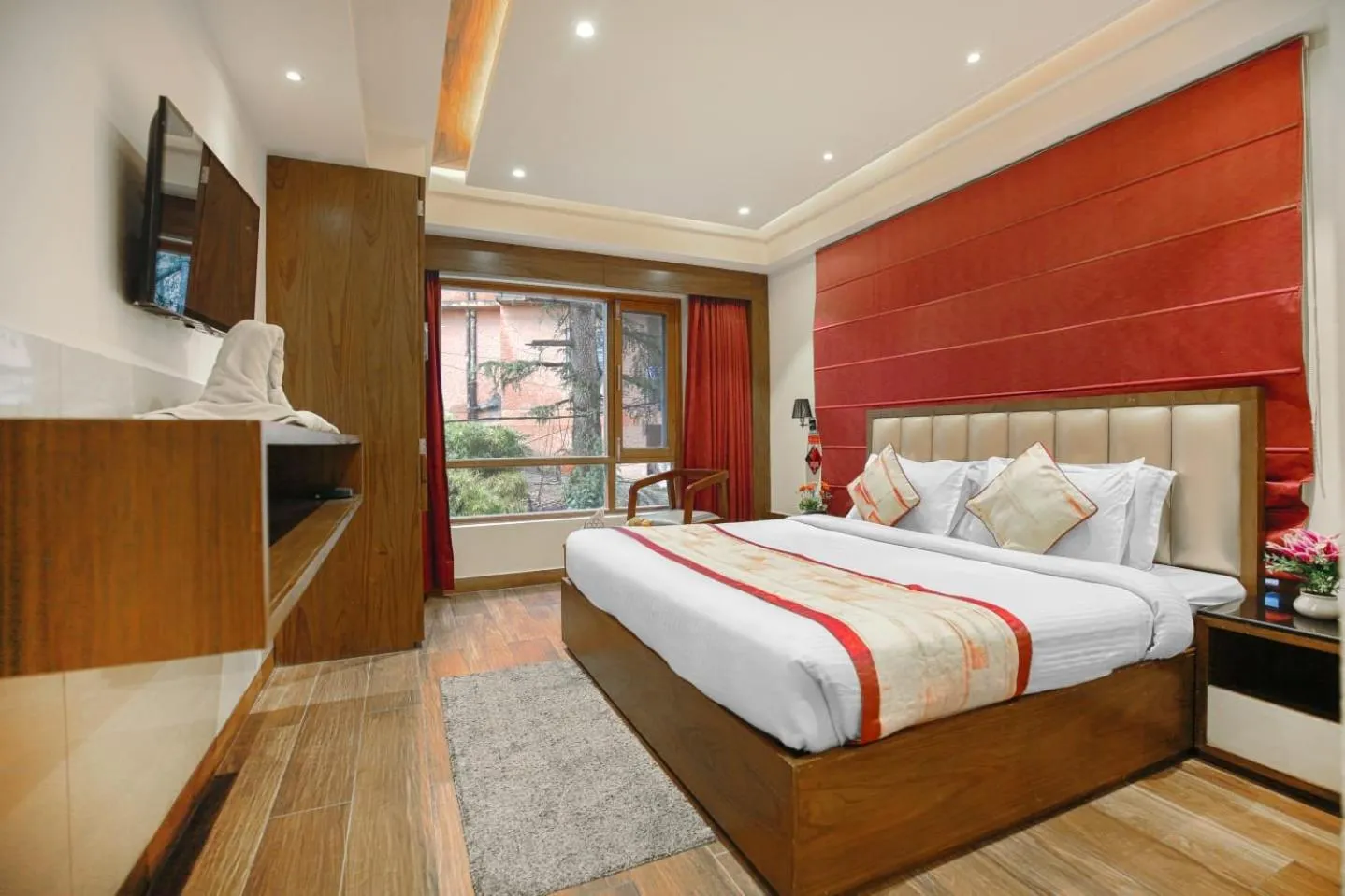 Bedroom, Bed in Mahaveer Shimla By Royal Collection Hotels