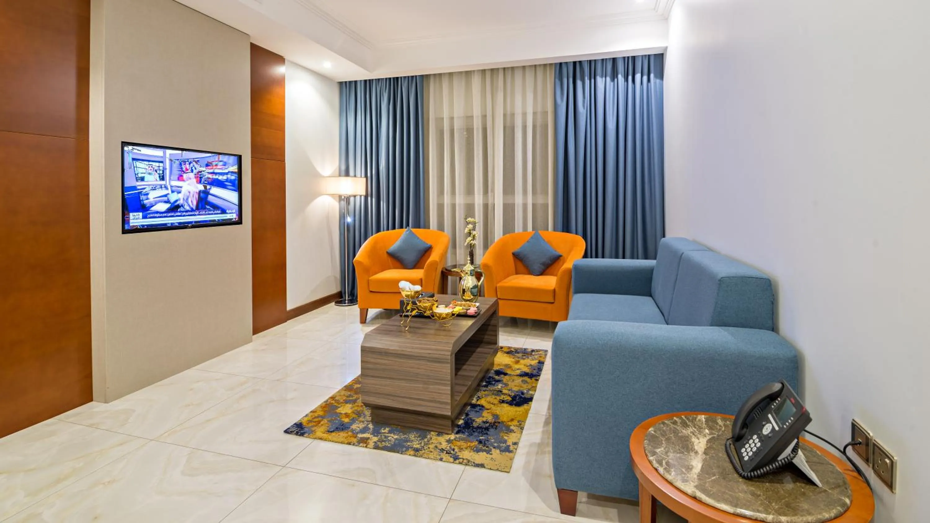 TV and multimedia in Jiwar Almasi Hotel