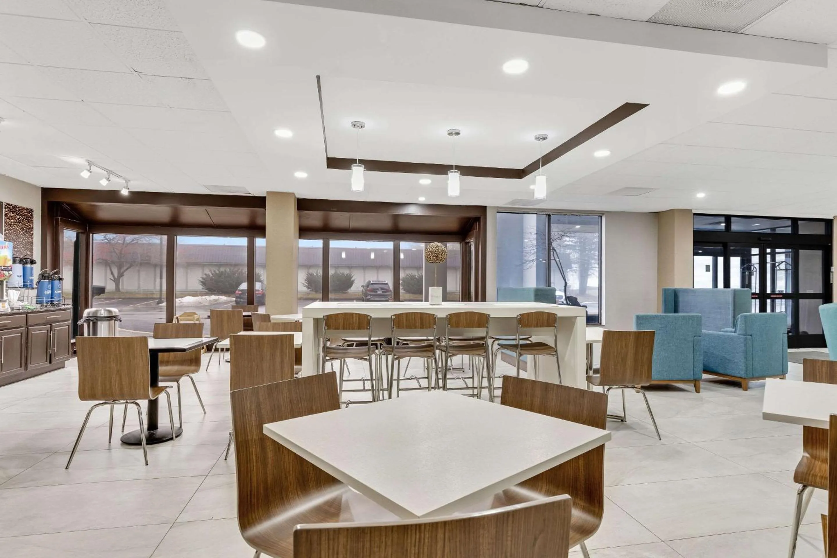 Lobby or reception in Clarion Pointe Near Erie Casino