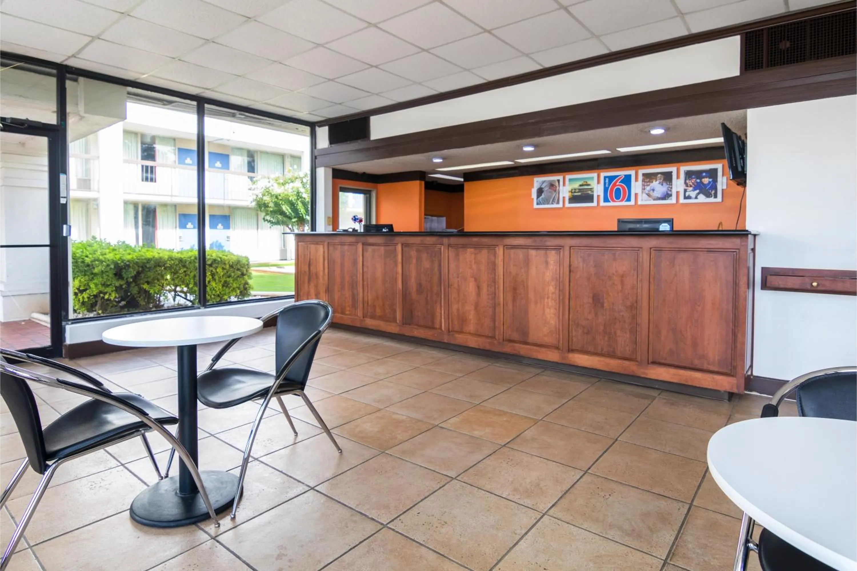 Lobby or reception in Motel 6-Conyers, GA