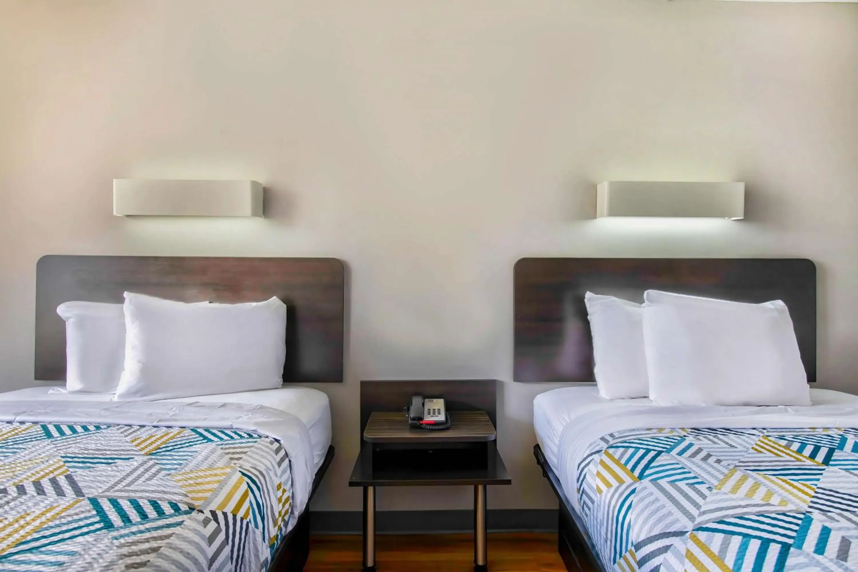 Premium Quadruple Room - Non-Smoking in Motel 6-Conyers, GA Premium Quadruple Room - Non-Smoking in Motel 6-Conyers, GA