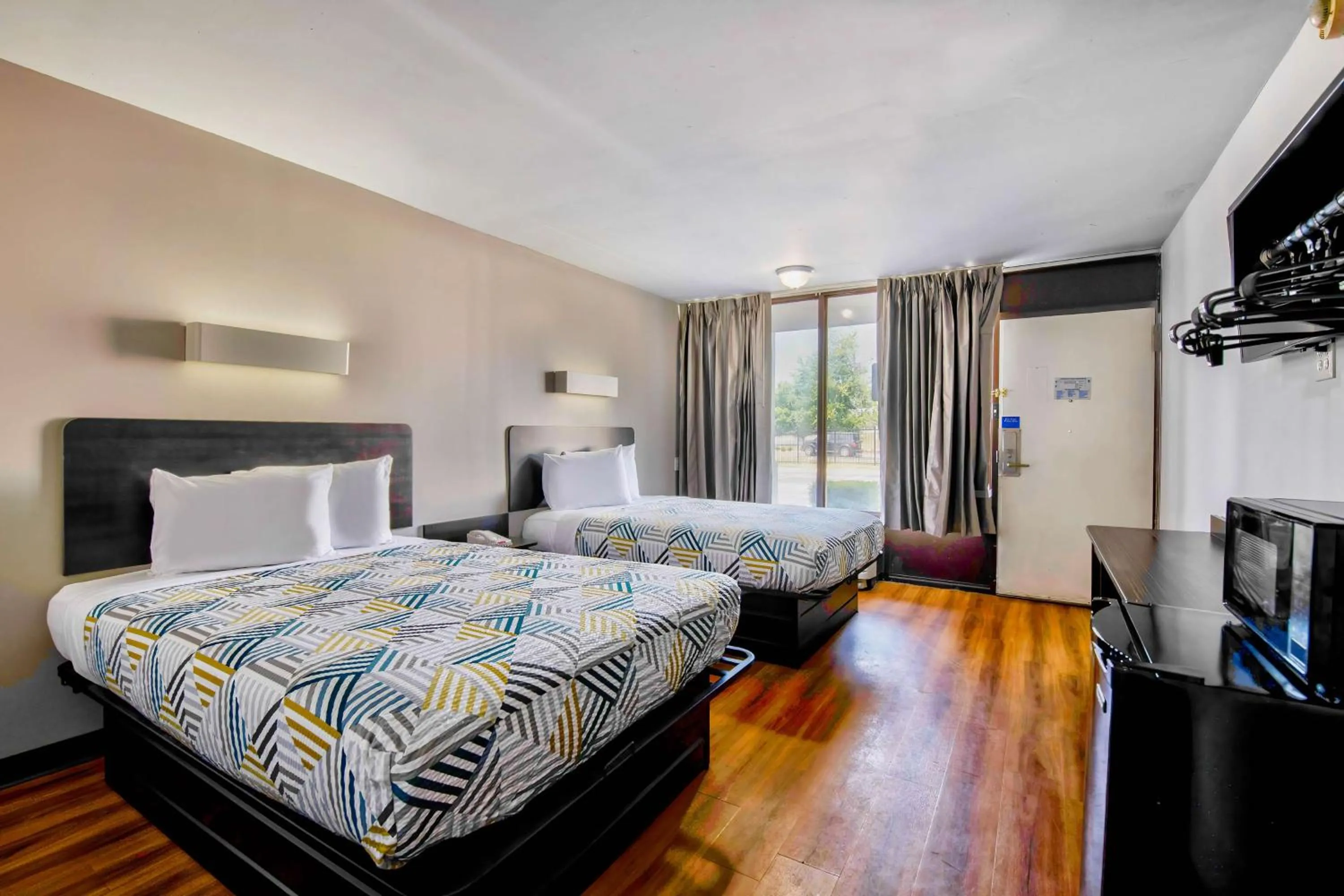 Bedroom, Bed in Motel 6-Conyers, GA