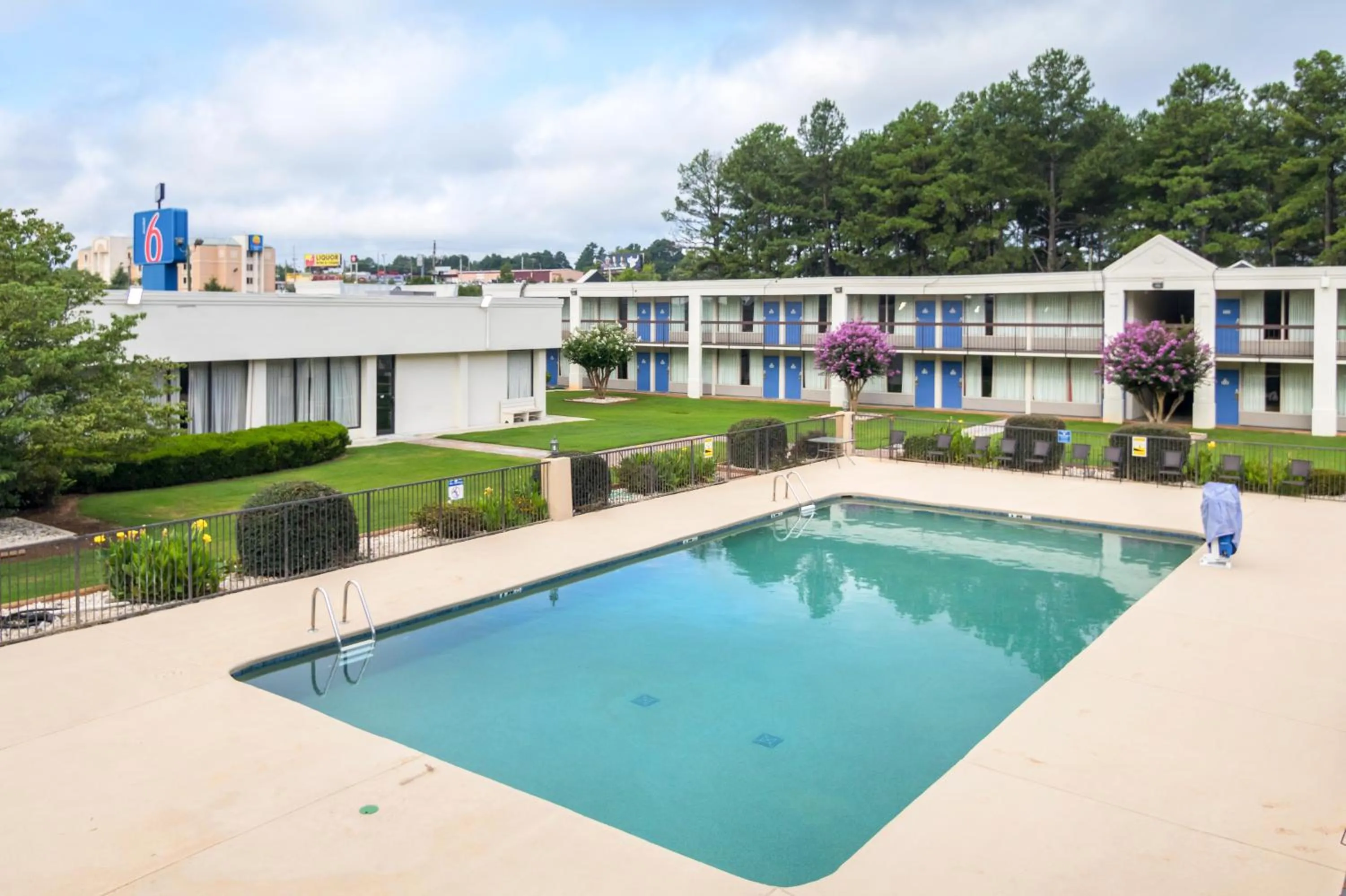 Swimming pool in Motel 6-Conyers, GA