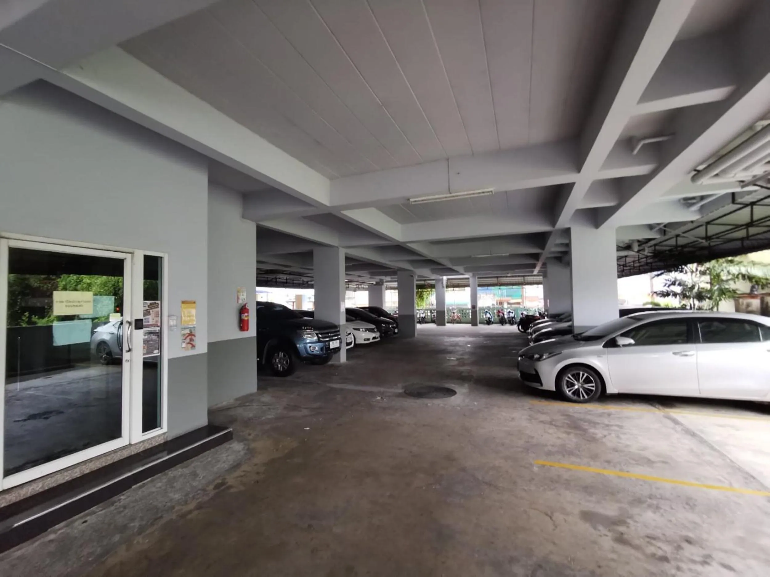 Parking in The Peak Songkhla