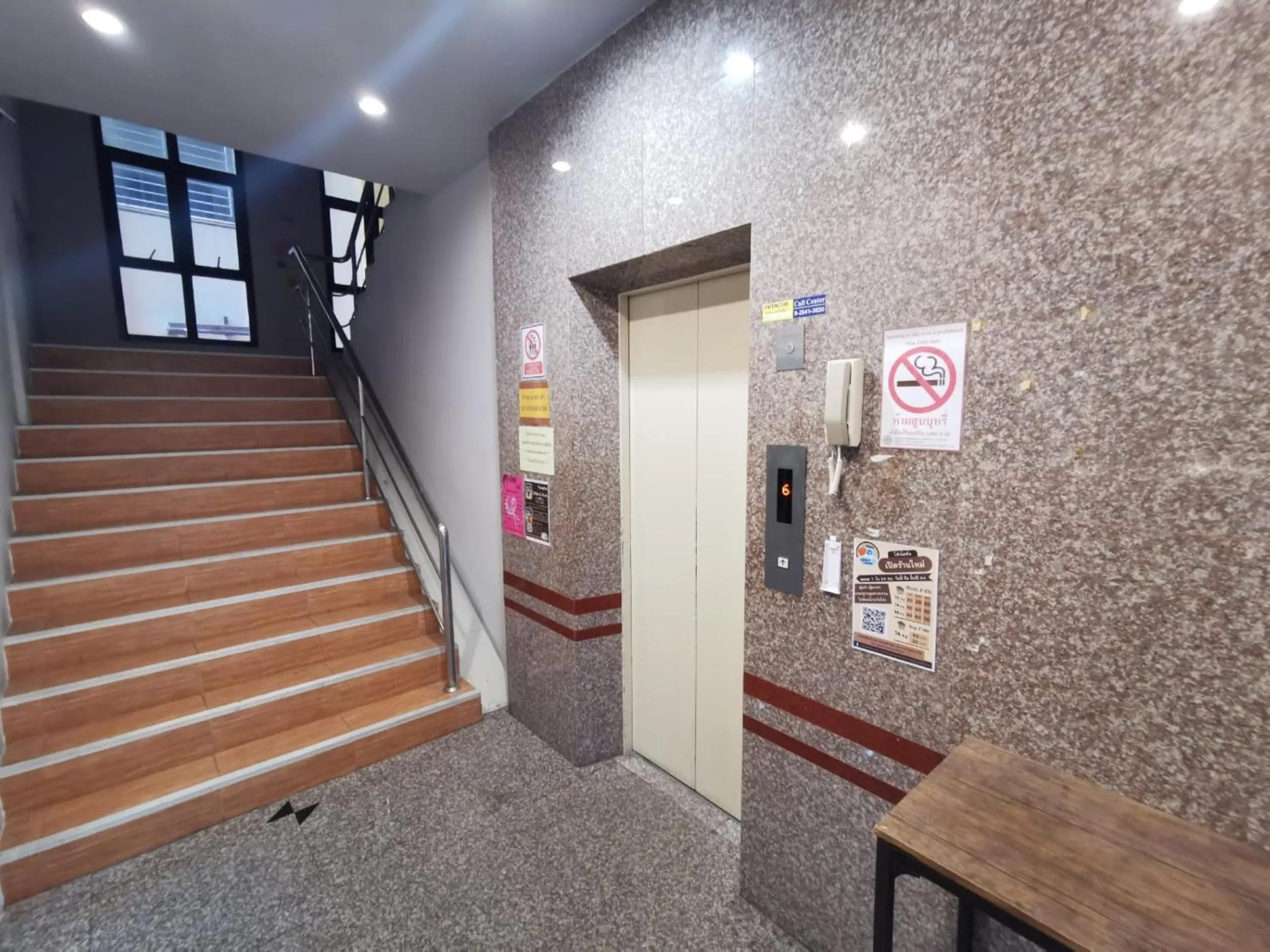 elevator in The Peak Songkhla