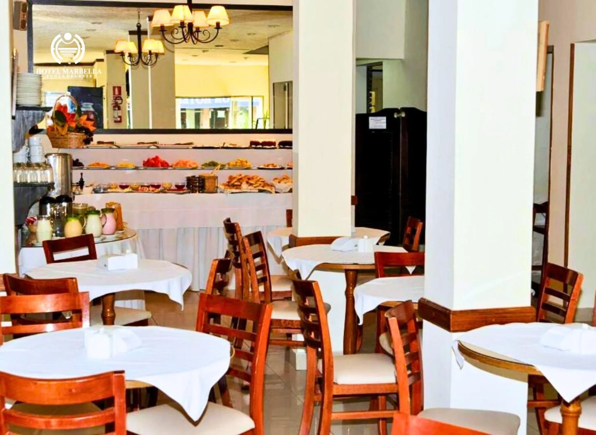 Kitchen or kitchenette in Hotel Marbella