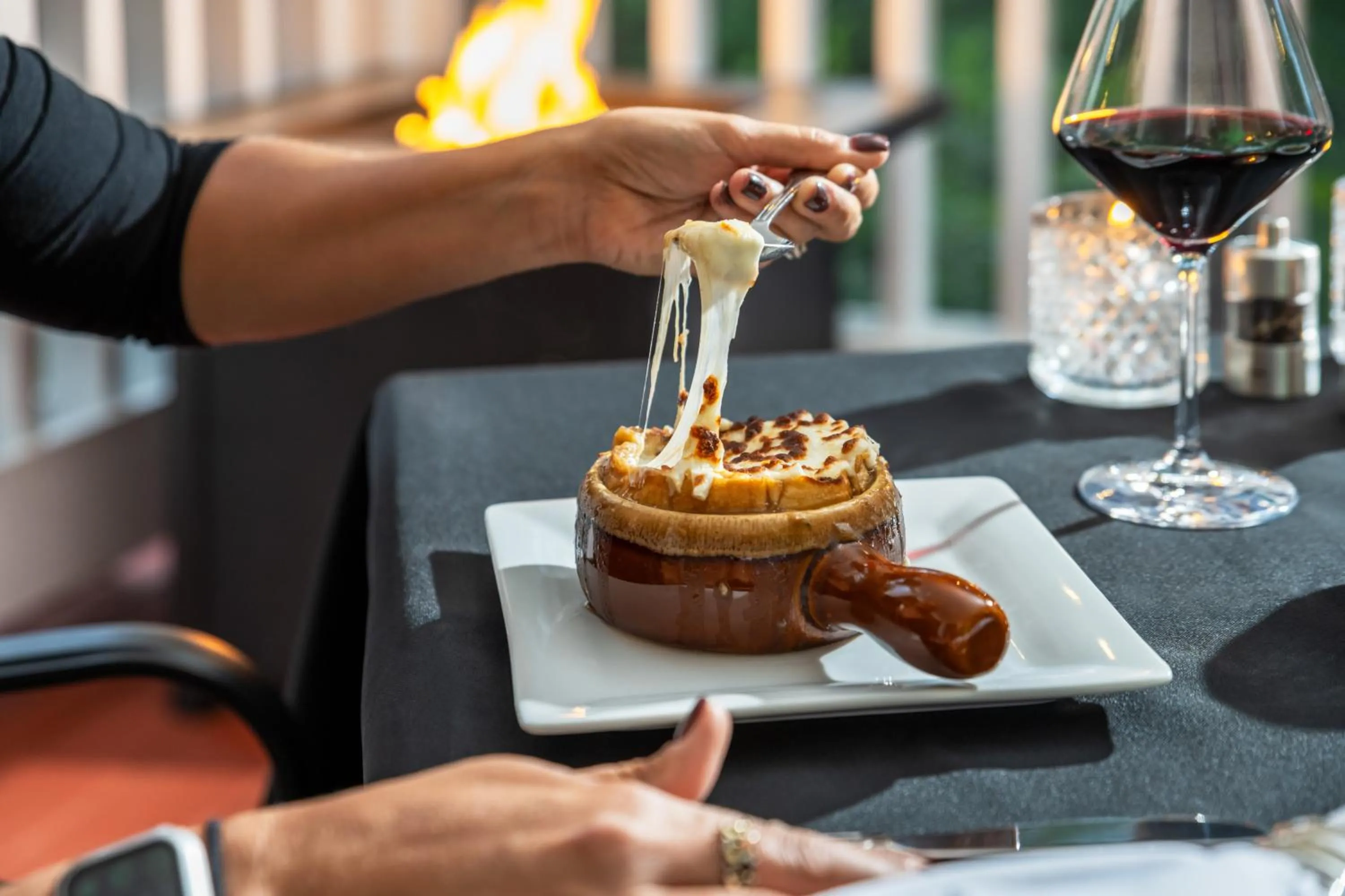 Dinner in Sheridan House Inn- Adult Only Accommodation