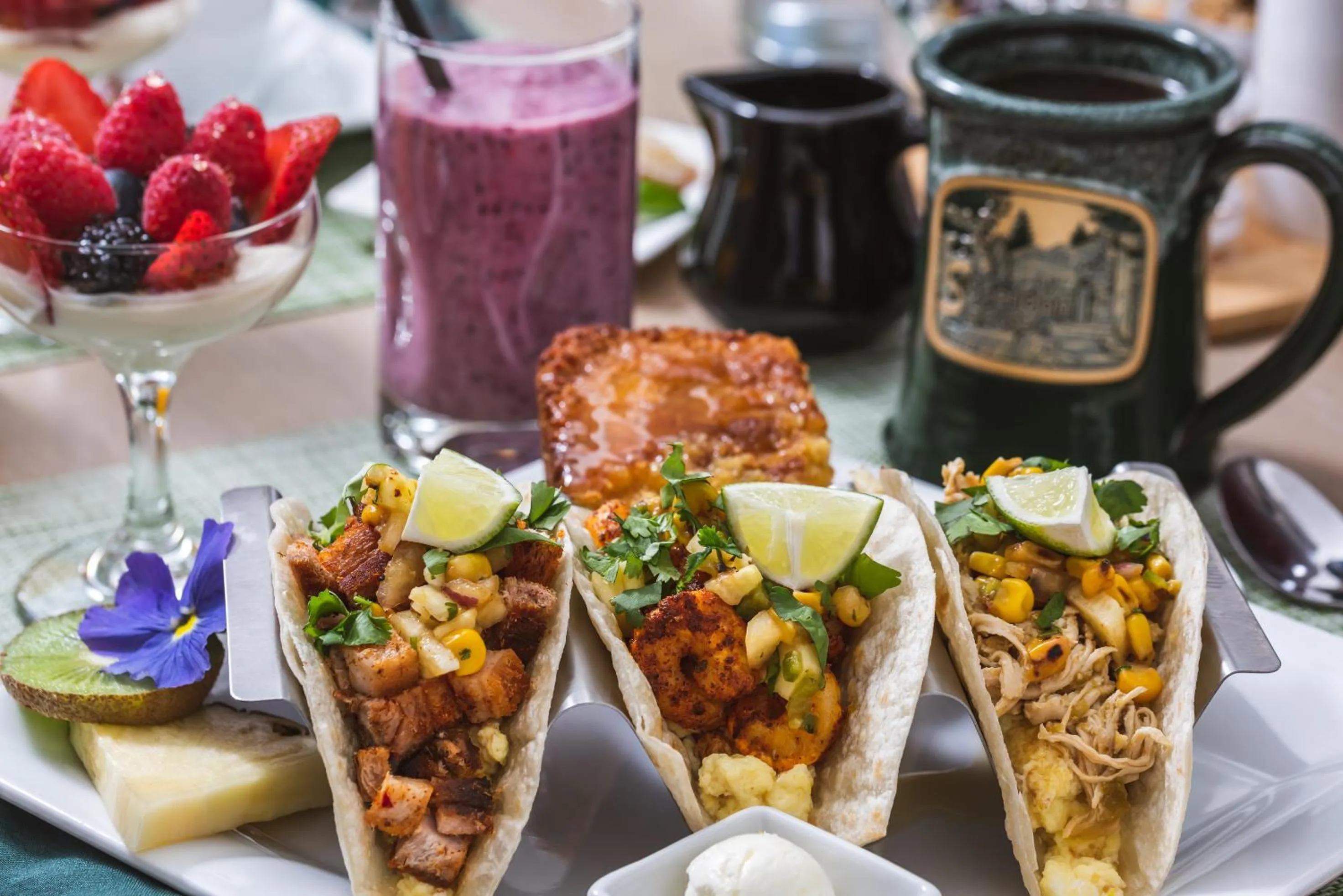 Food and drinks in Sheridan House Inn- Adult Only Accommodation