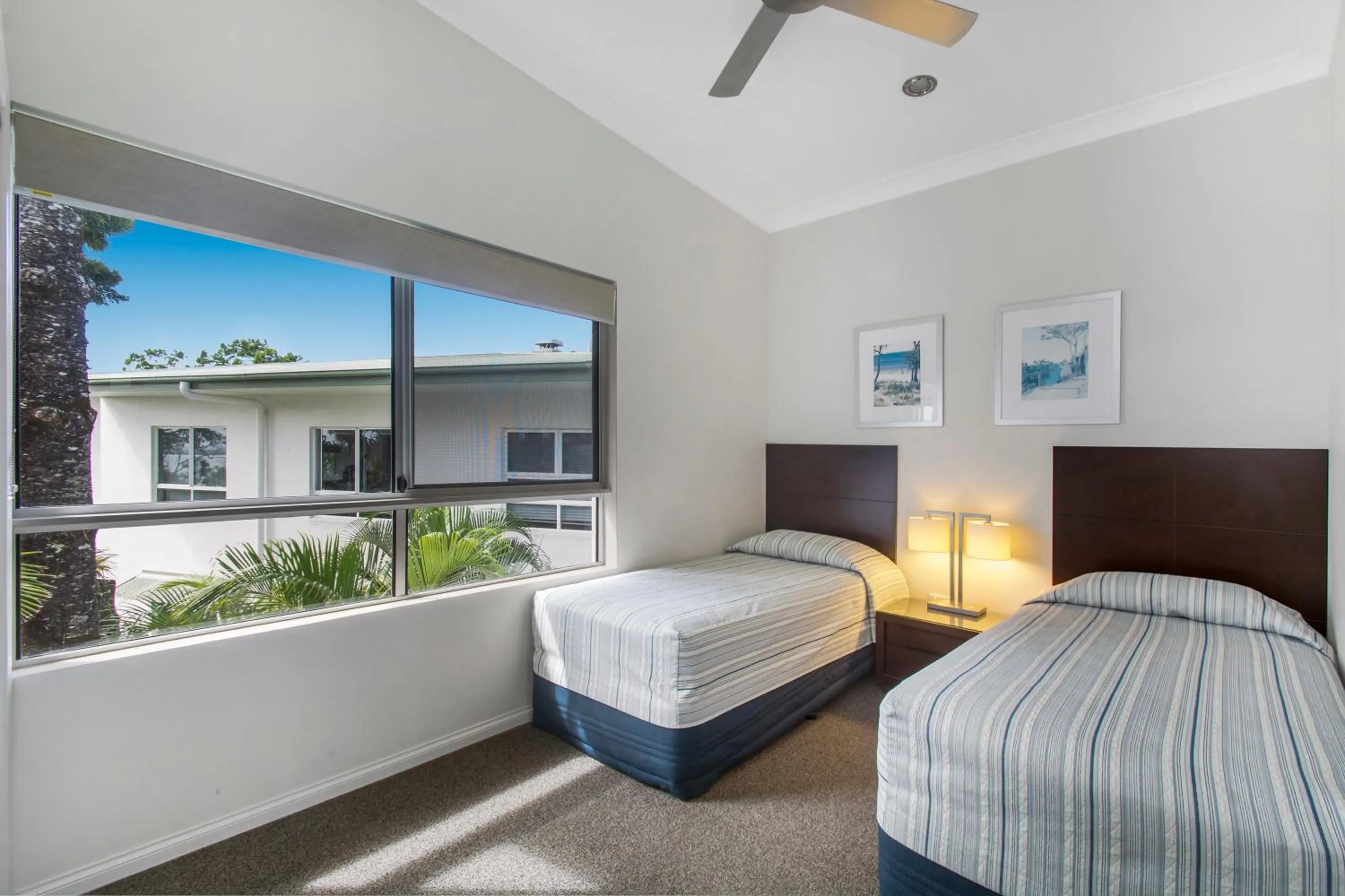 Bedroom, Bed in The Lookout Resort Noosa