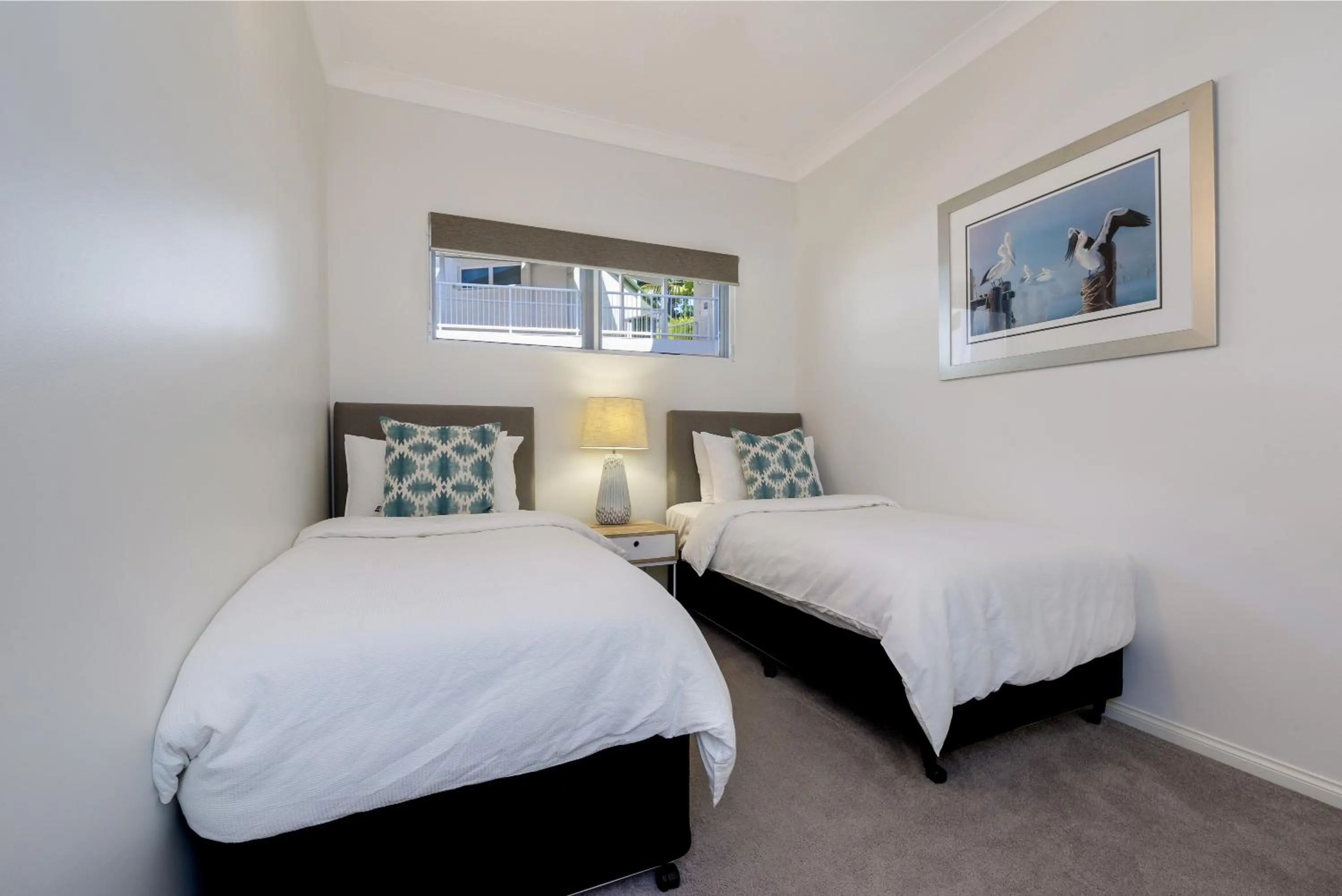 Bedroom, Bed in The Lookout Resort Noosa